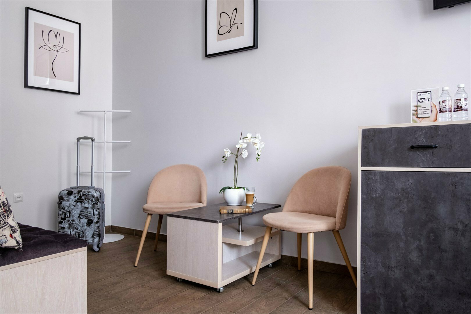 LUX PROMO (*дети бесплатно)