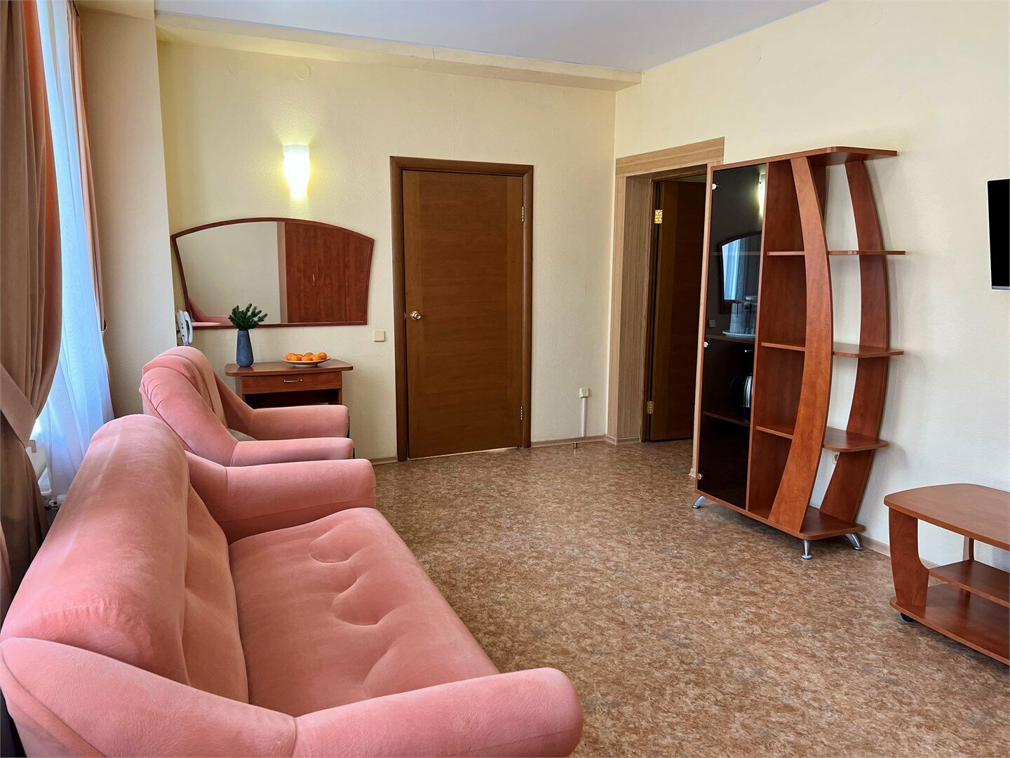 ЛЮКС двухкомнатный в корпусе №2