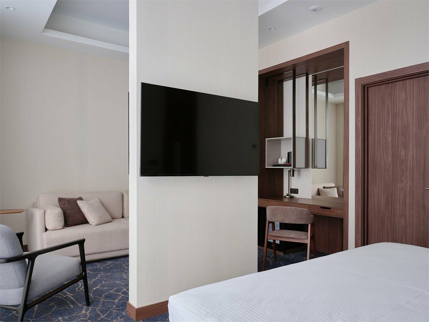 Джуниор Сюит Deluxe Новый корпус