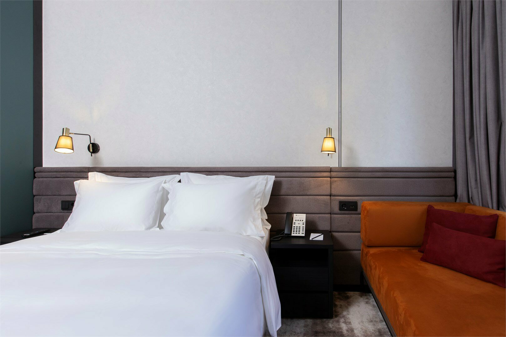 Классик с одной большой кроватью