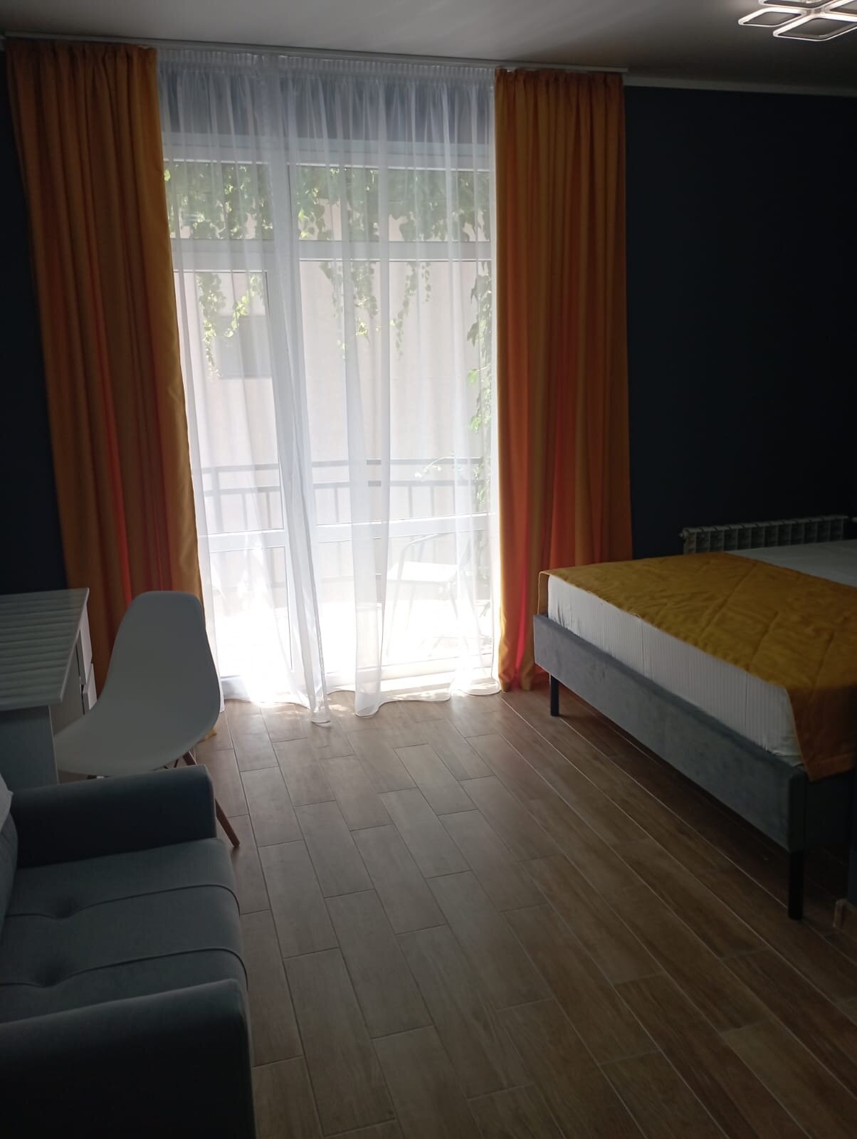 Трехместный номер «Комфорт» с душем