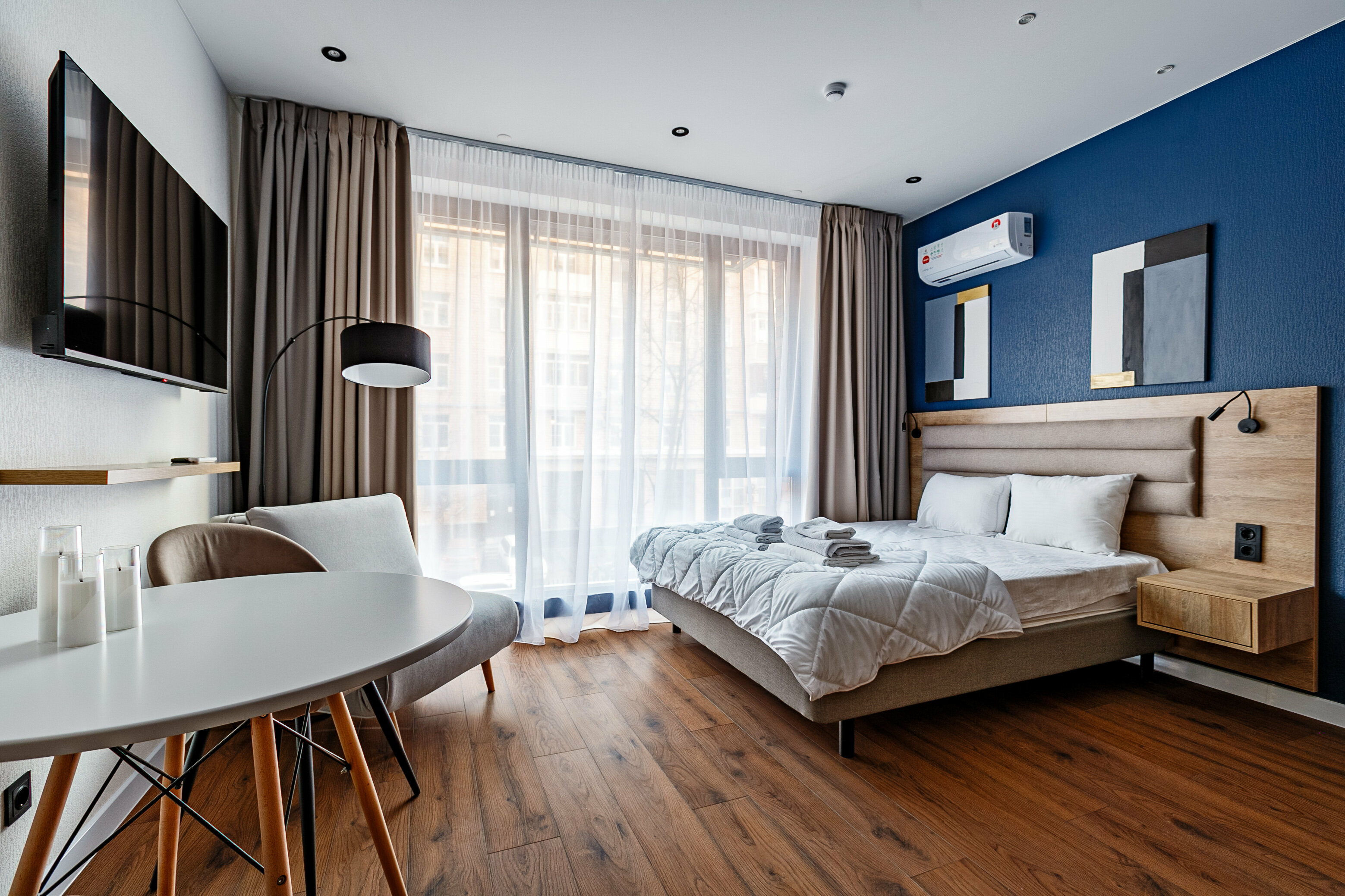 Большой двухместный номер с 1 кроватью