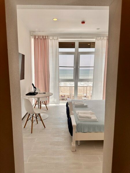 Номер-студия с видом на море