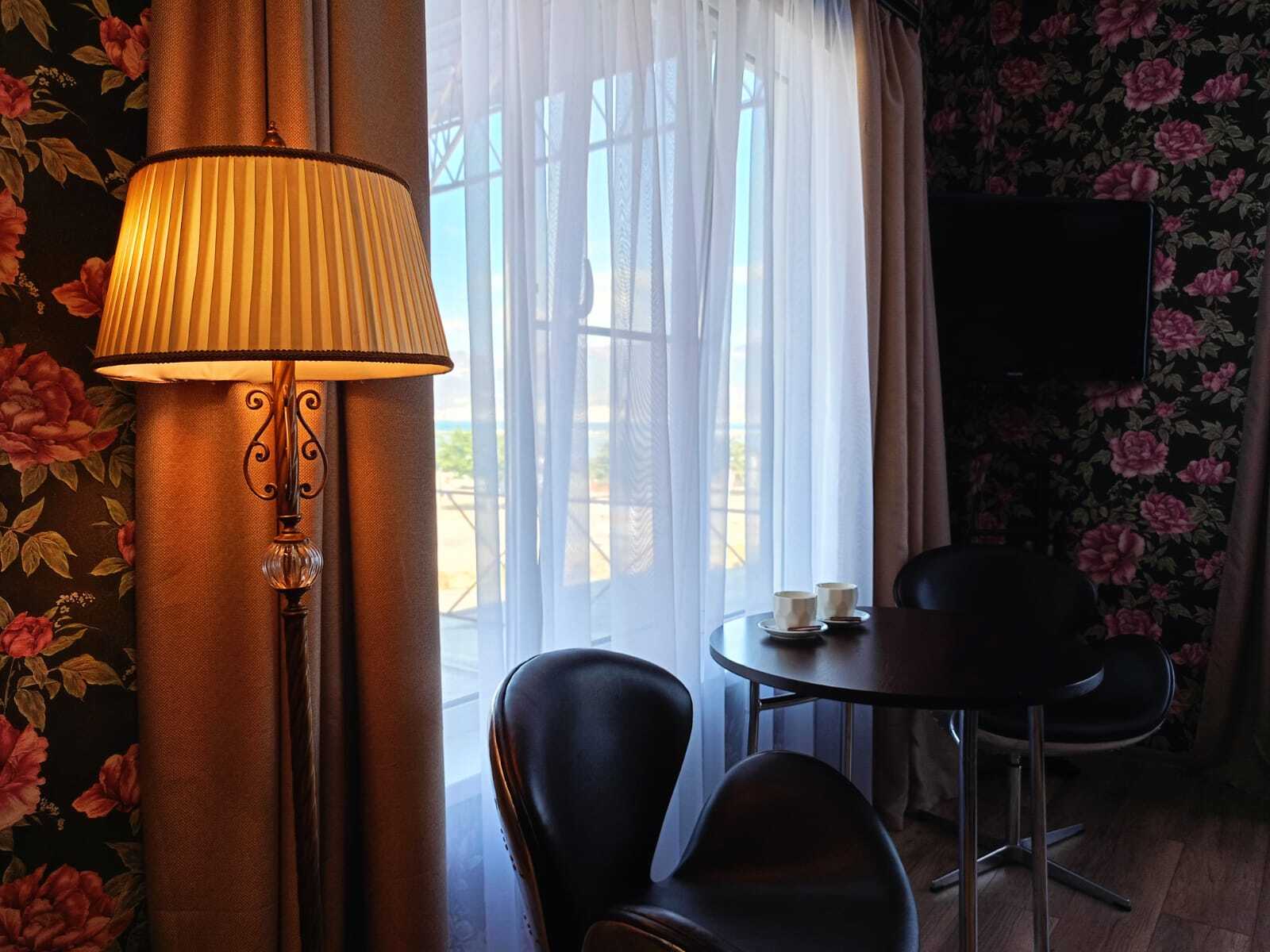 Улучшенный двухместный номер с 1 кроватью