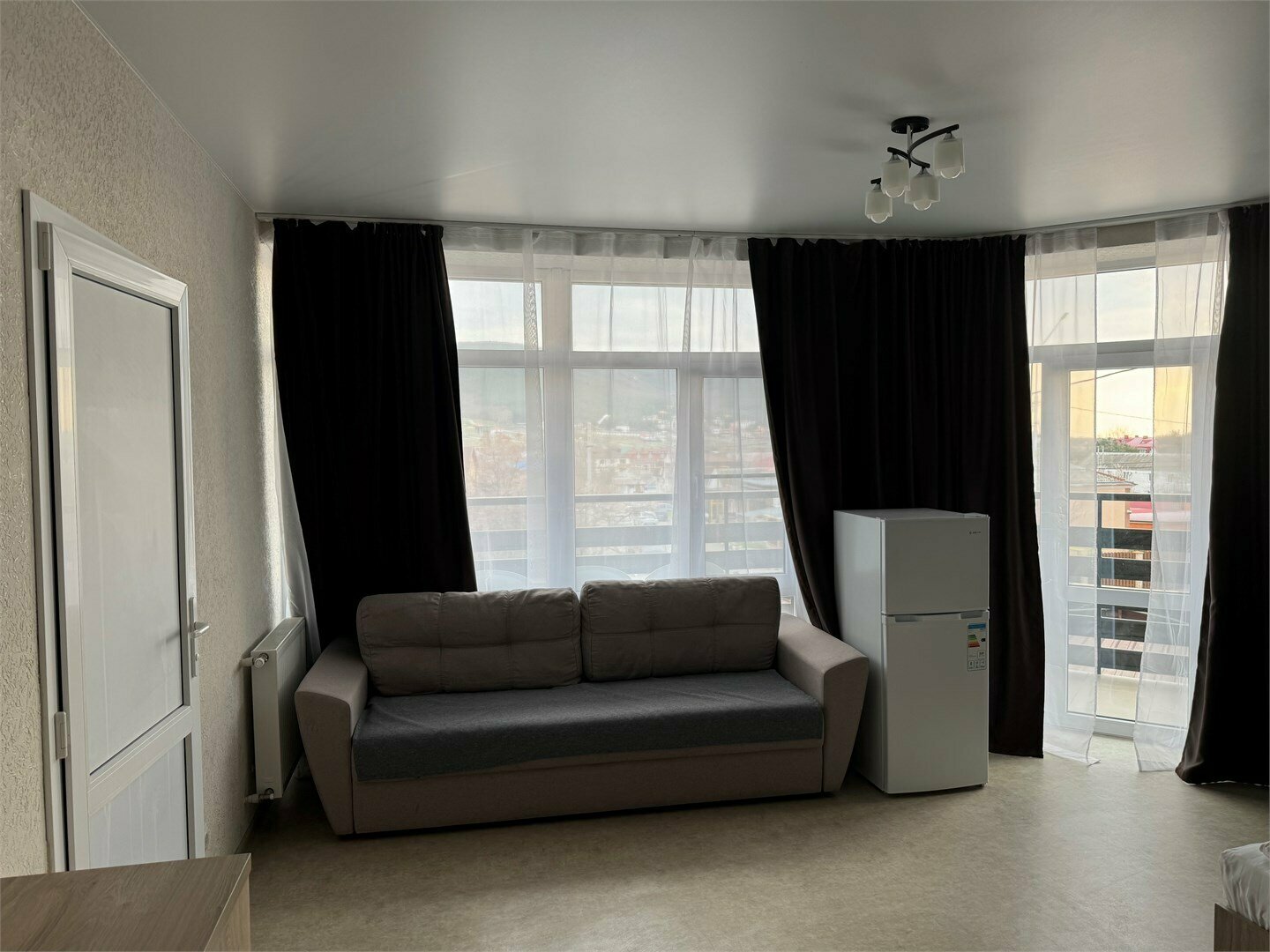 Студия с балконом 4-х местная