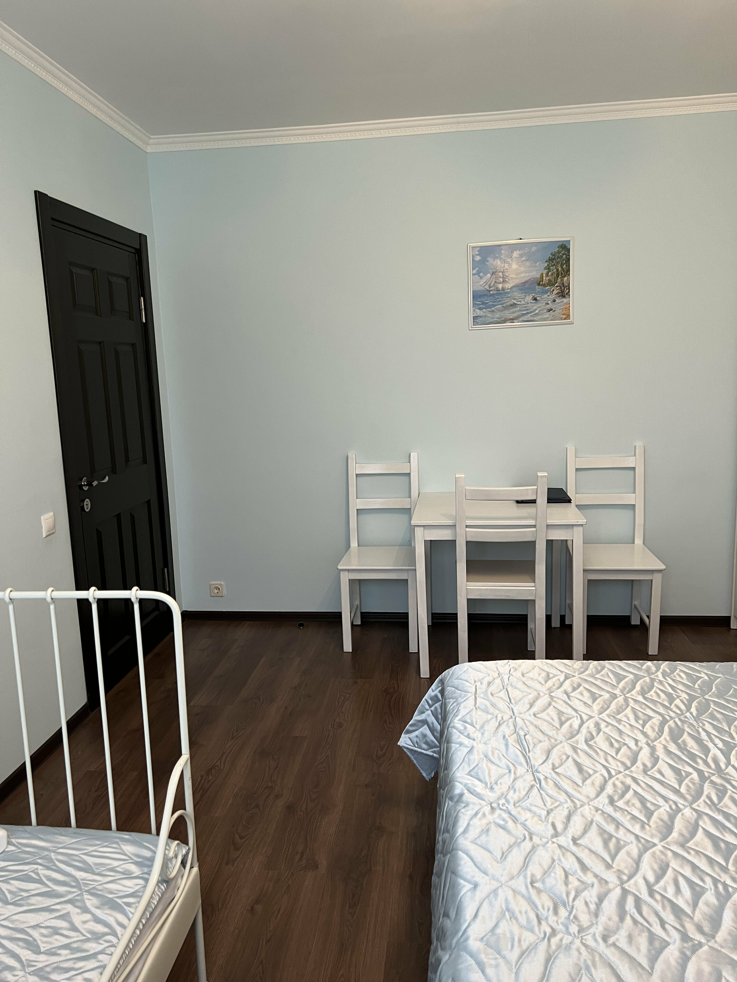 4 местный номер со своим санузлом (личным) вне номера в коттедже №19