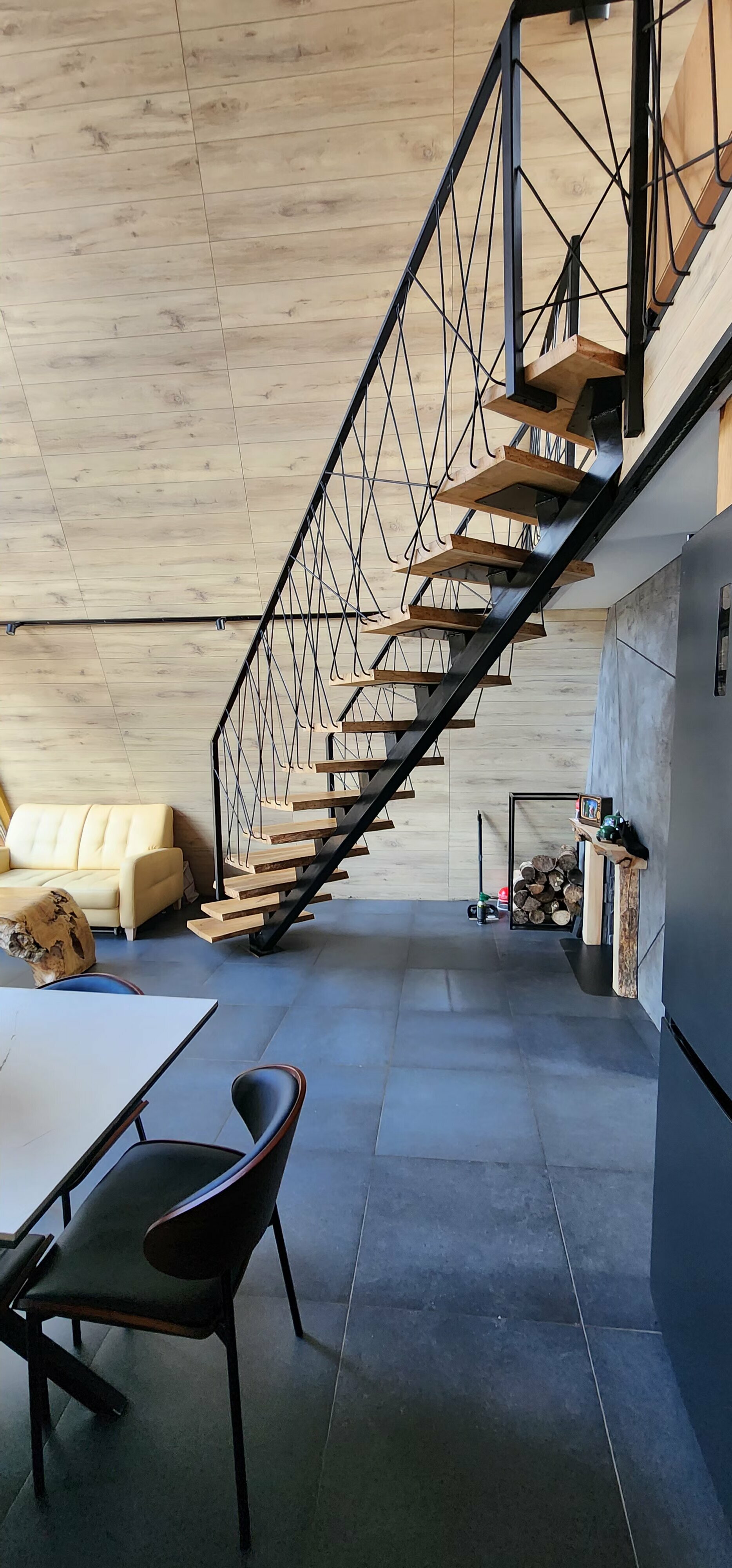 Дом с видом на лес