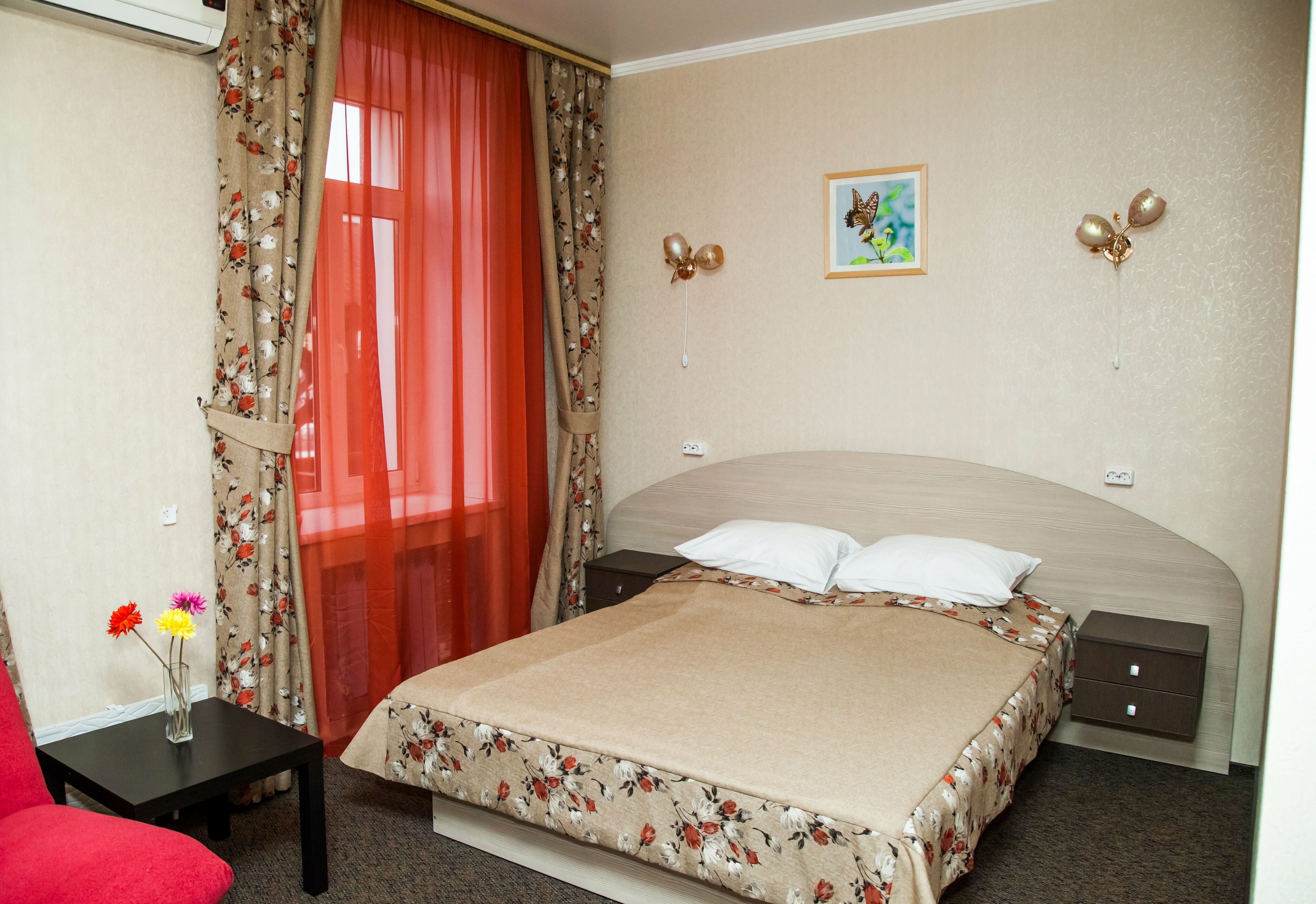 однокомнатный, двухместный с двуспальной кроватью, с душем