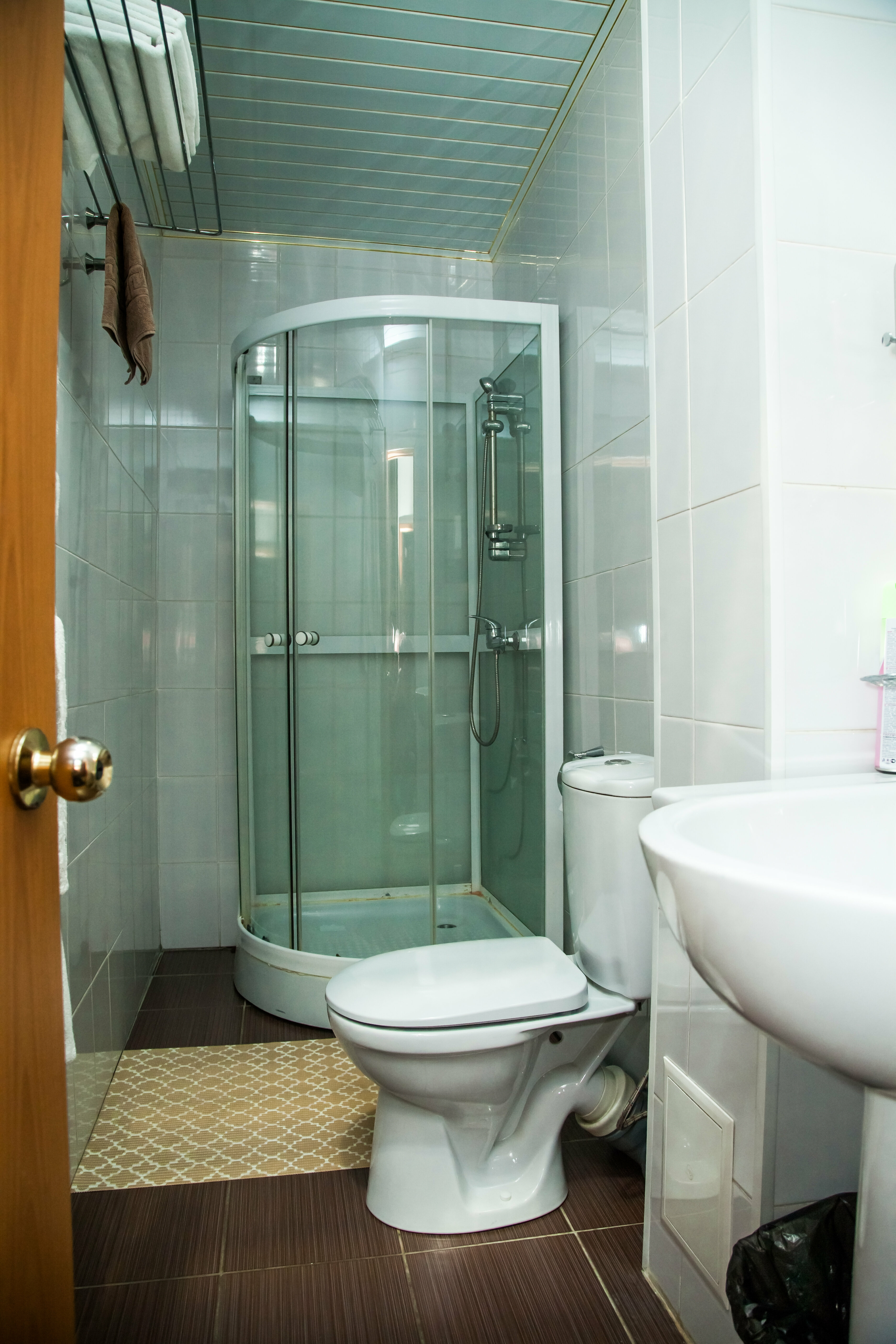 Двухместный номер с 2 отдельными кроватями и душем