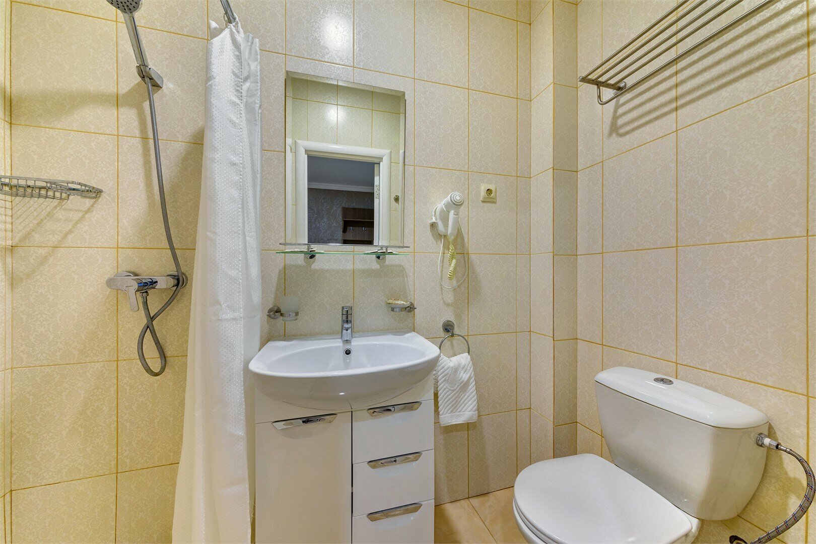 Стандарт четырехместный с террасой