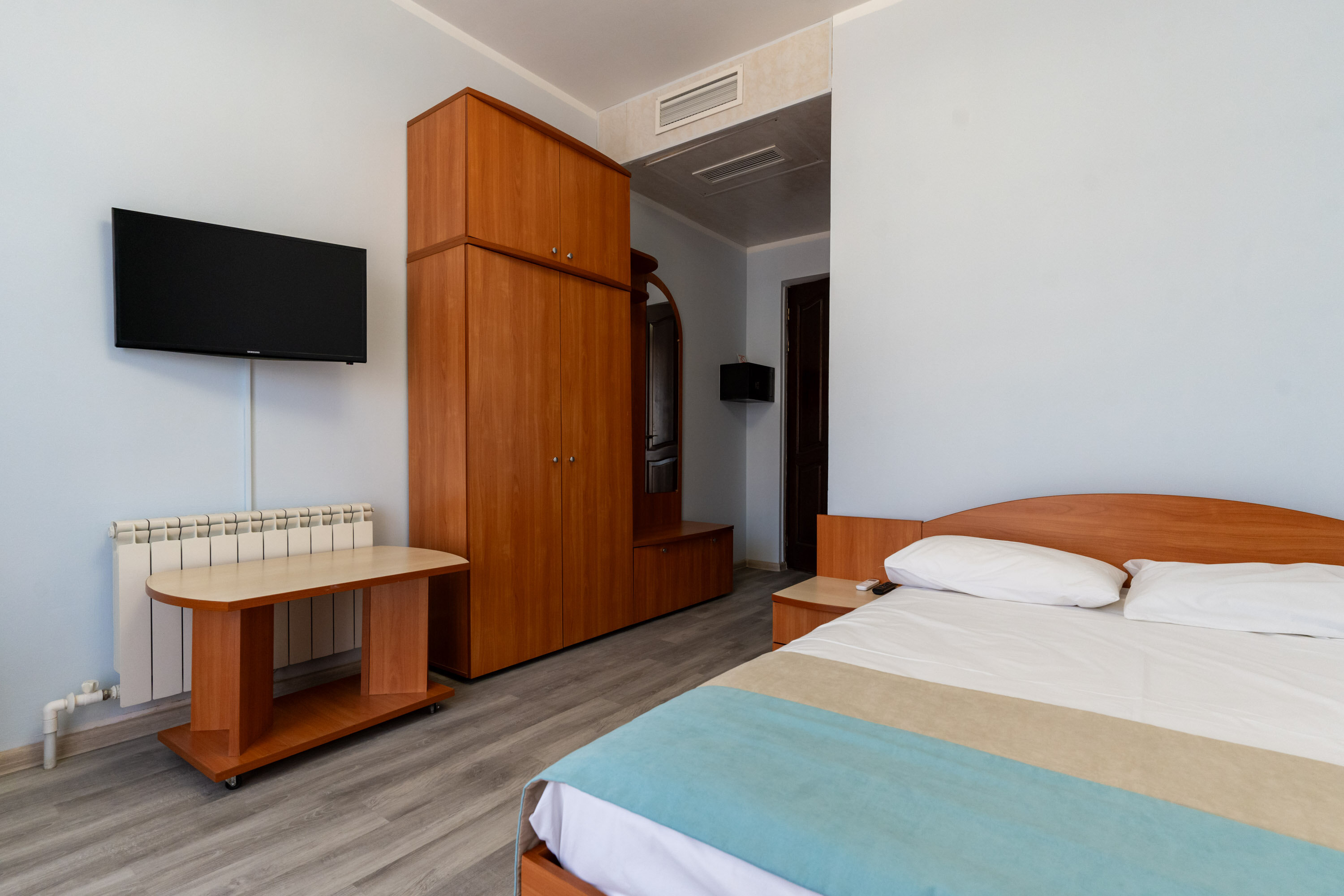 Улучшенный двухместный номер с 1 кроватью