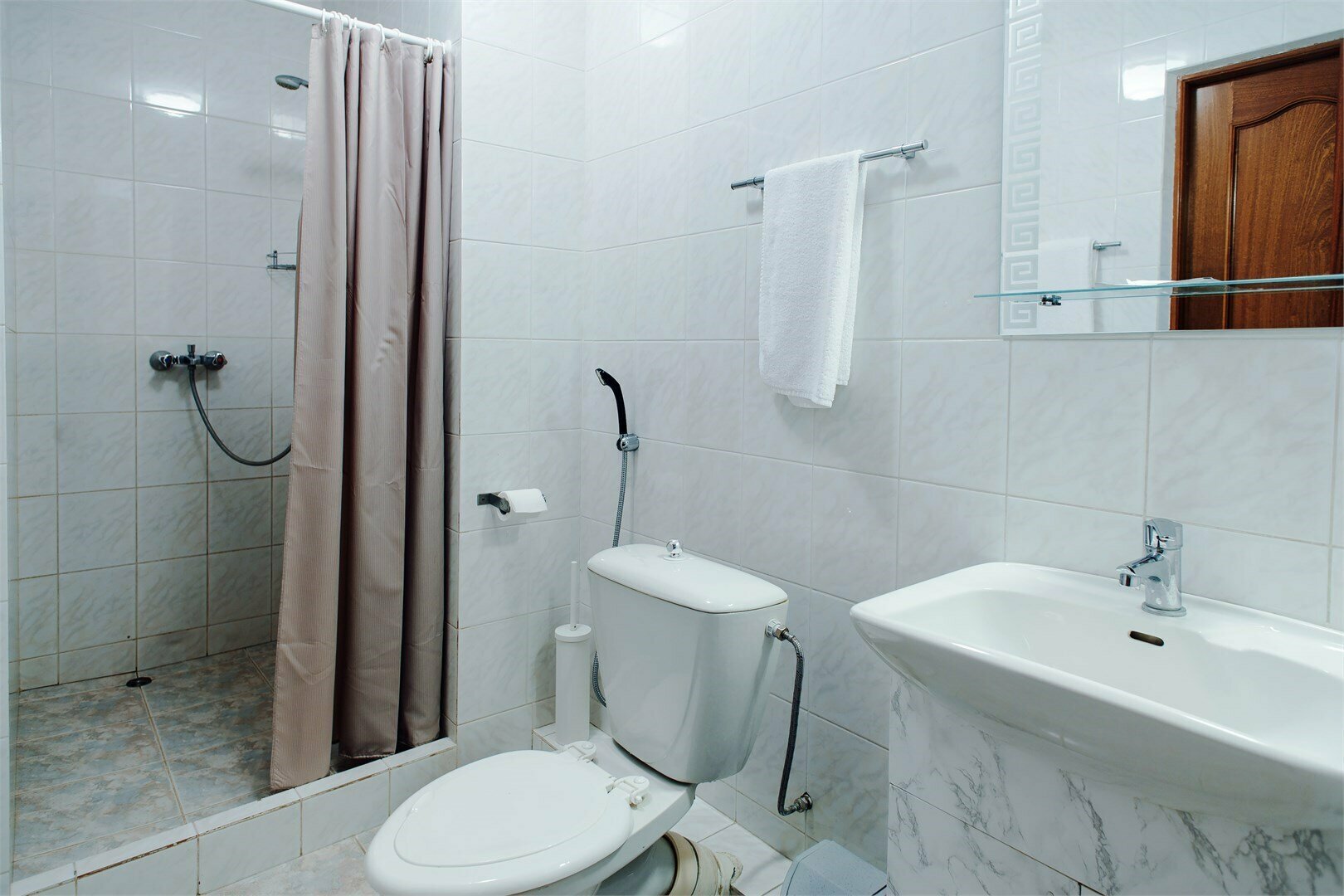 Стандарт с 1 общей кроватью(улучшенный)