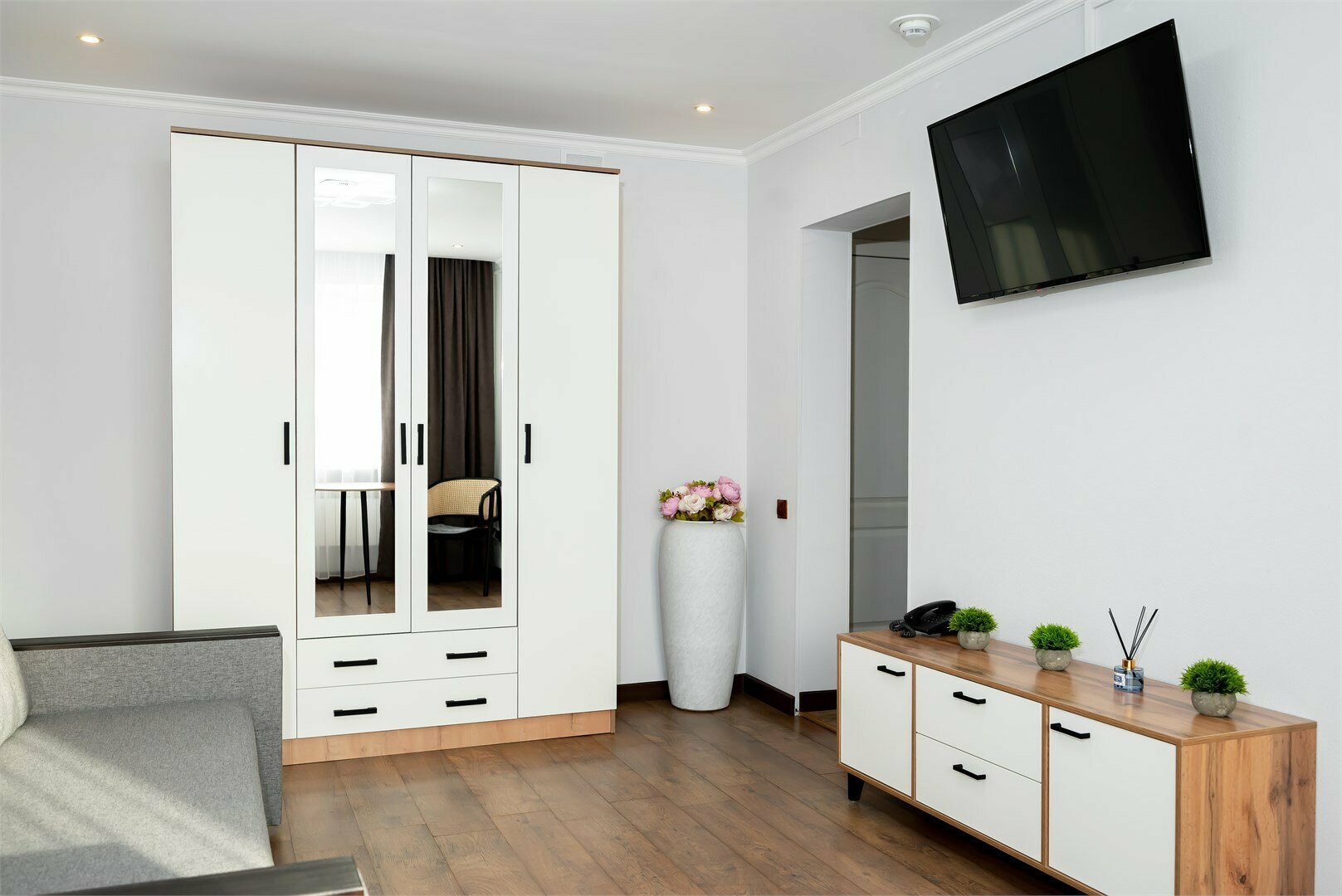 Улучшенный двухместный номер с 1 кроватью