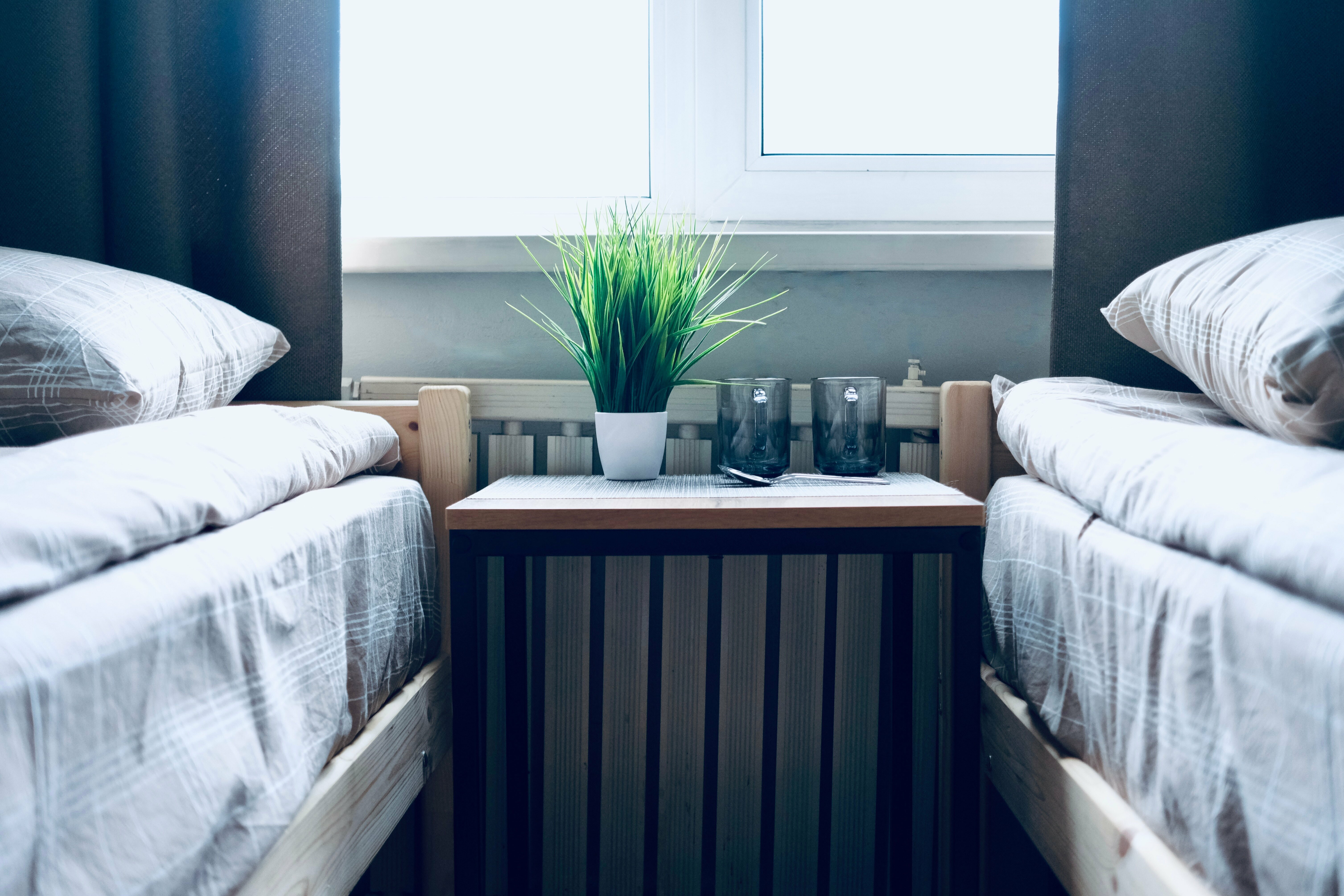 Двухместный номер эконом-класса с 2 отдельными кроватями