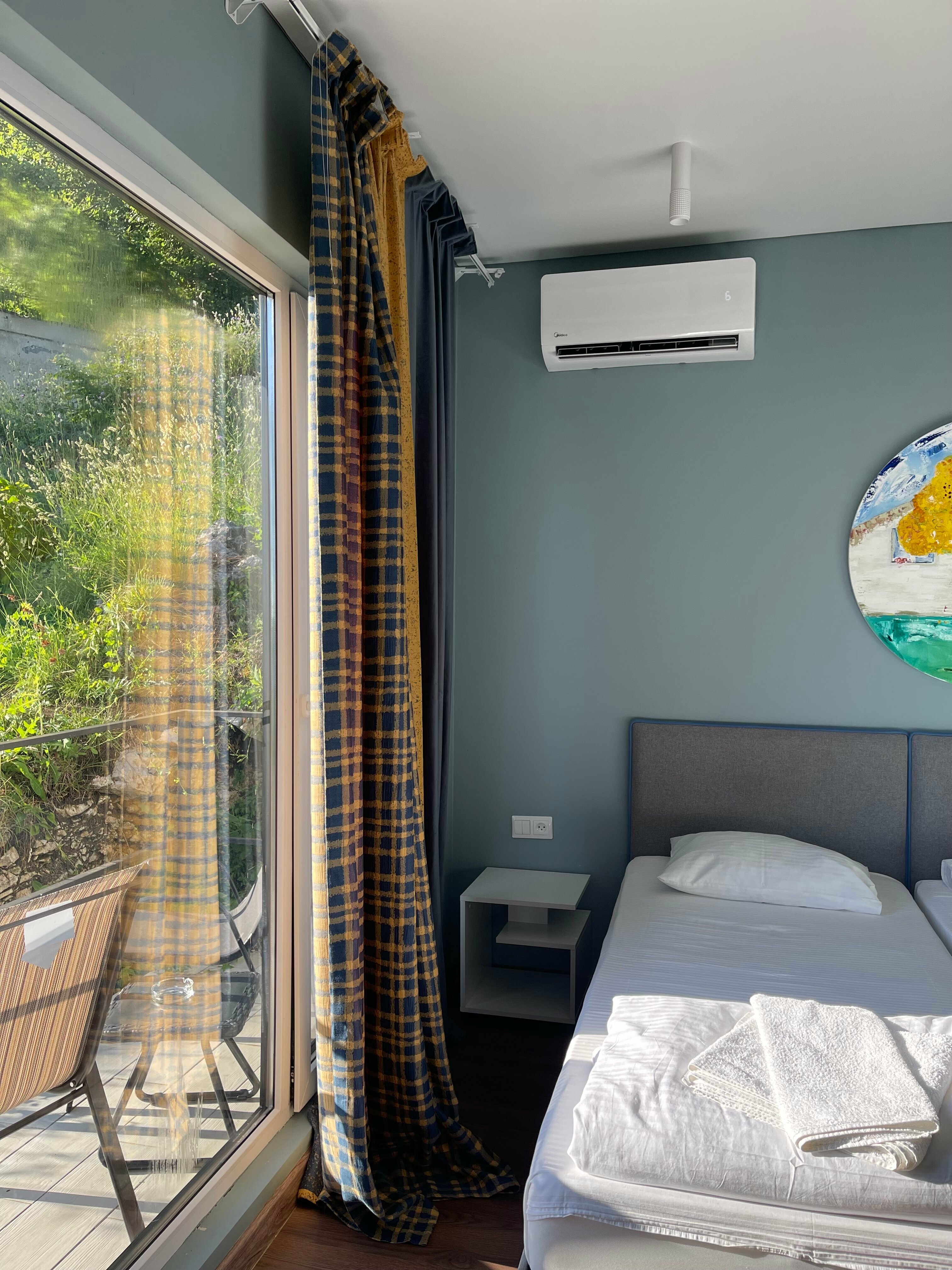 Двухместный номер с боковым видом на море