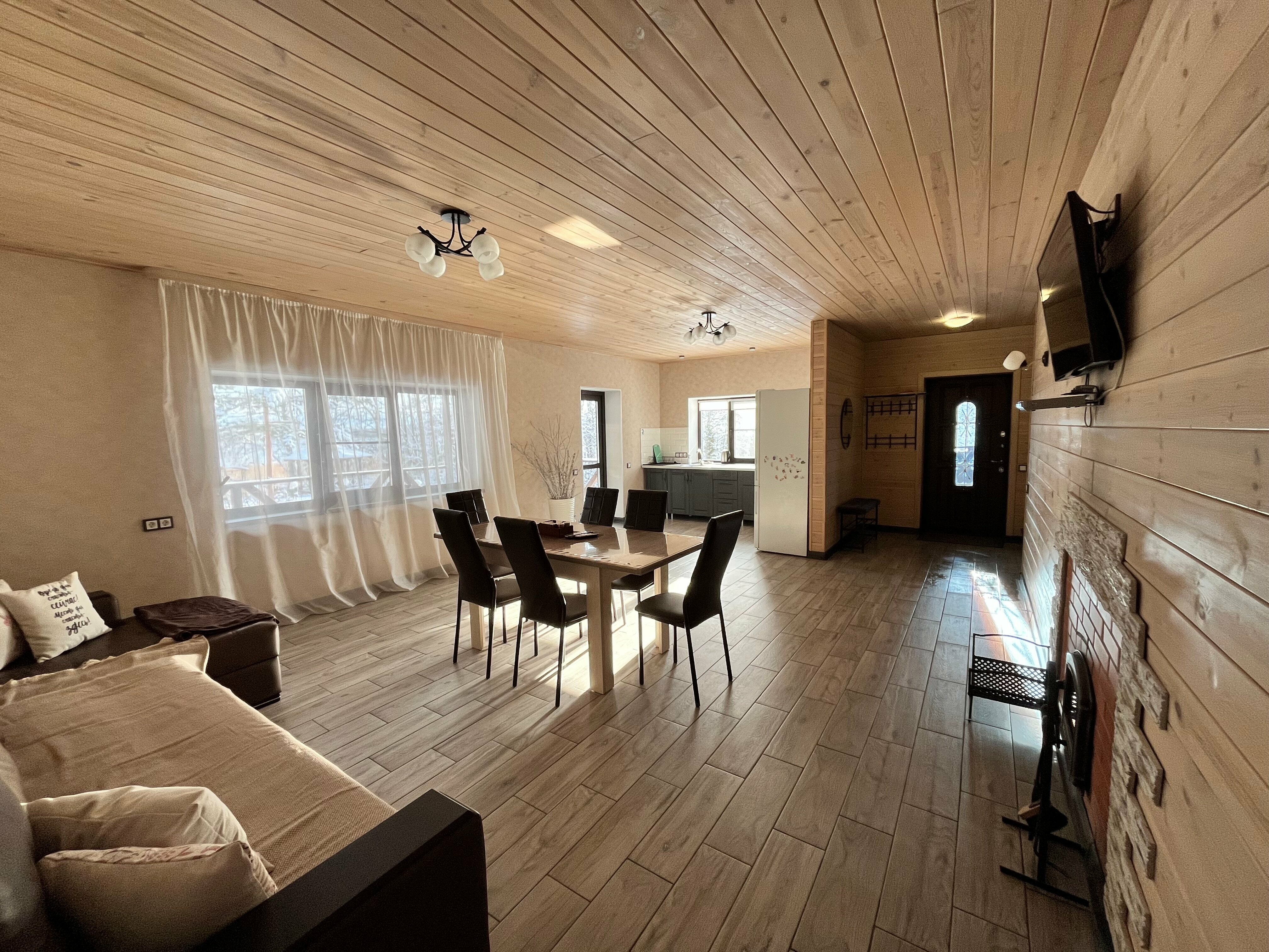 Коттедж с видом на озеро