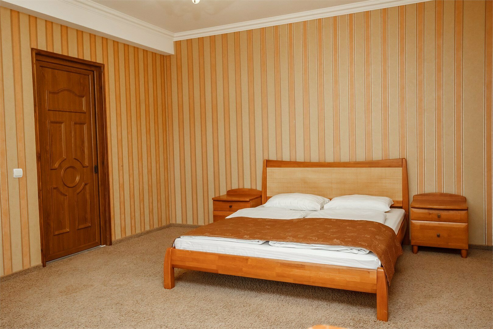 Апартаменты