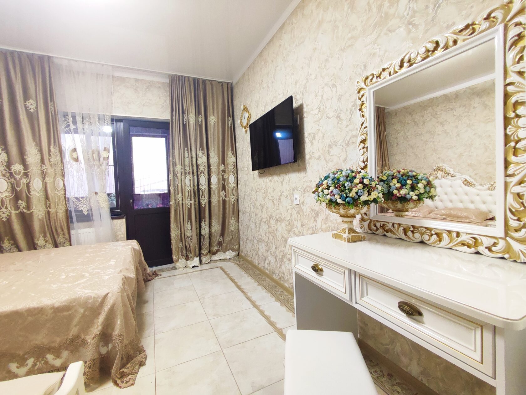 Семейный номер