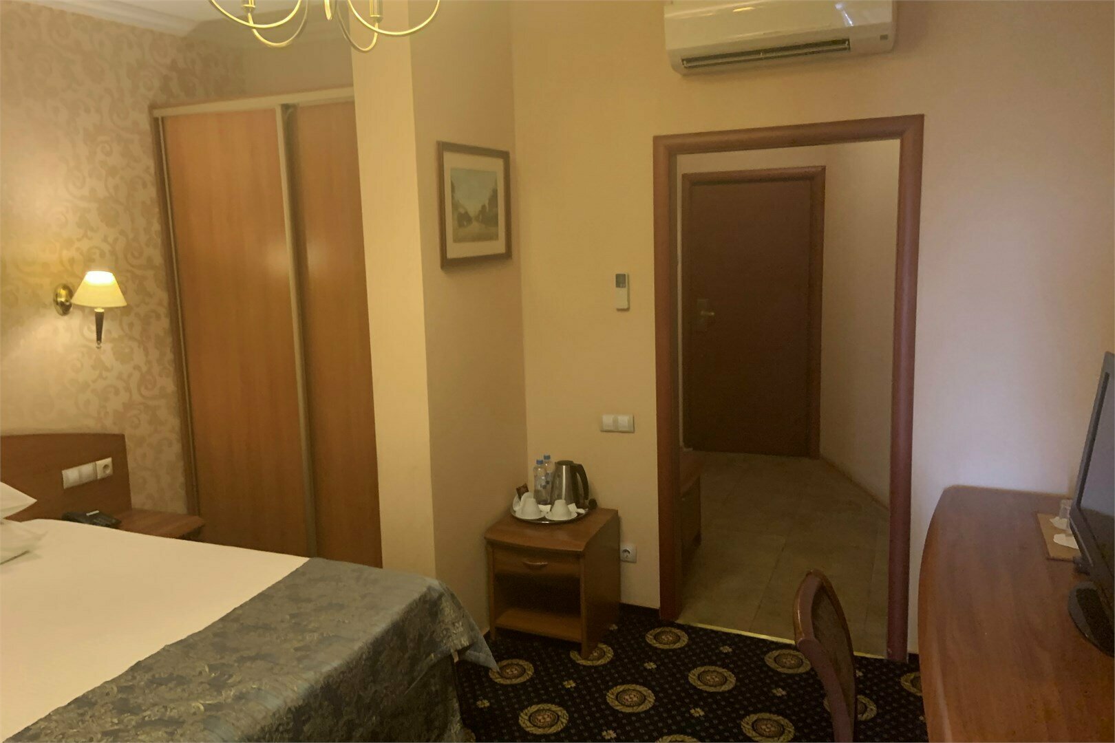 Трехместный номер с террасой