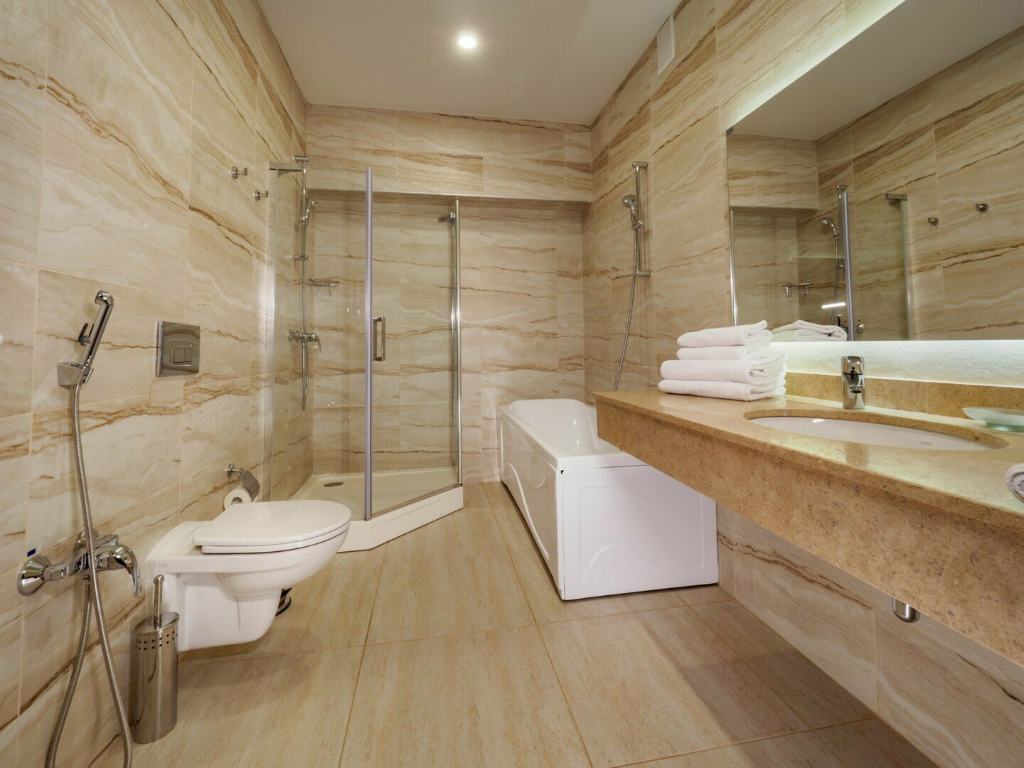 Семейный Делюкс номер (QD)