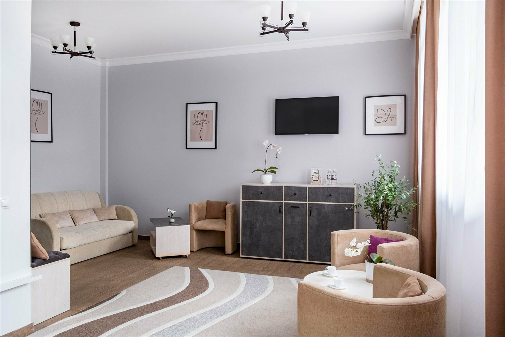 СЕМЕЙНЫЙ LUX (премиум бизнес) до 5 гостей