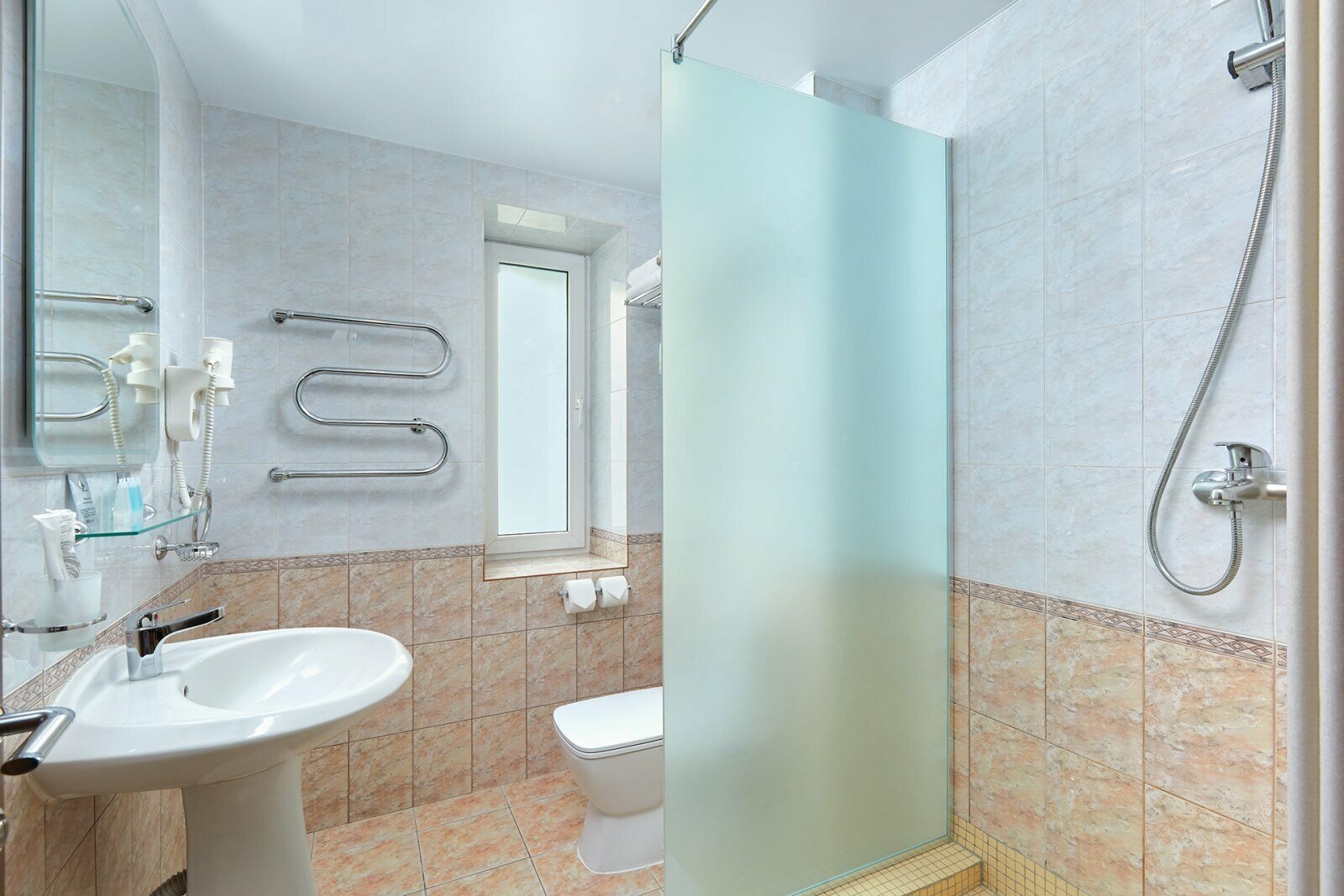 Семейный двухкомнатный - коннект (корпус 4)