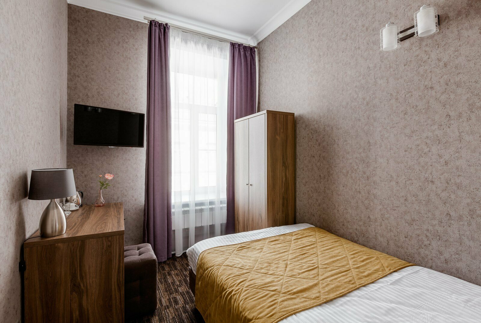 УЛУЧШЕННЫЙ ОДНОМЕСТНЫЙ НОМЕР