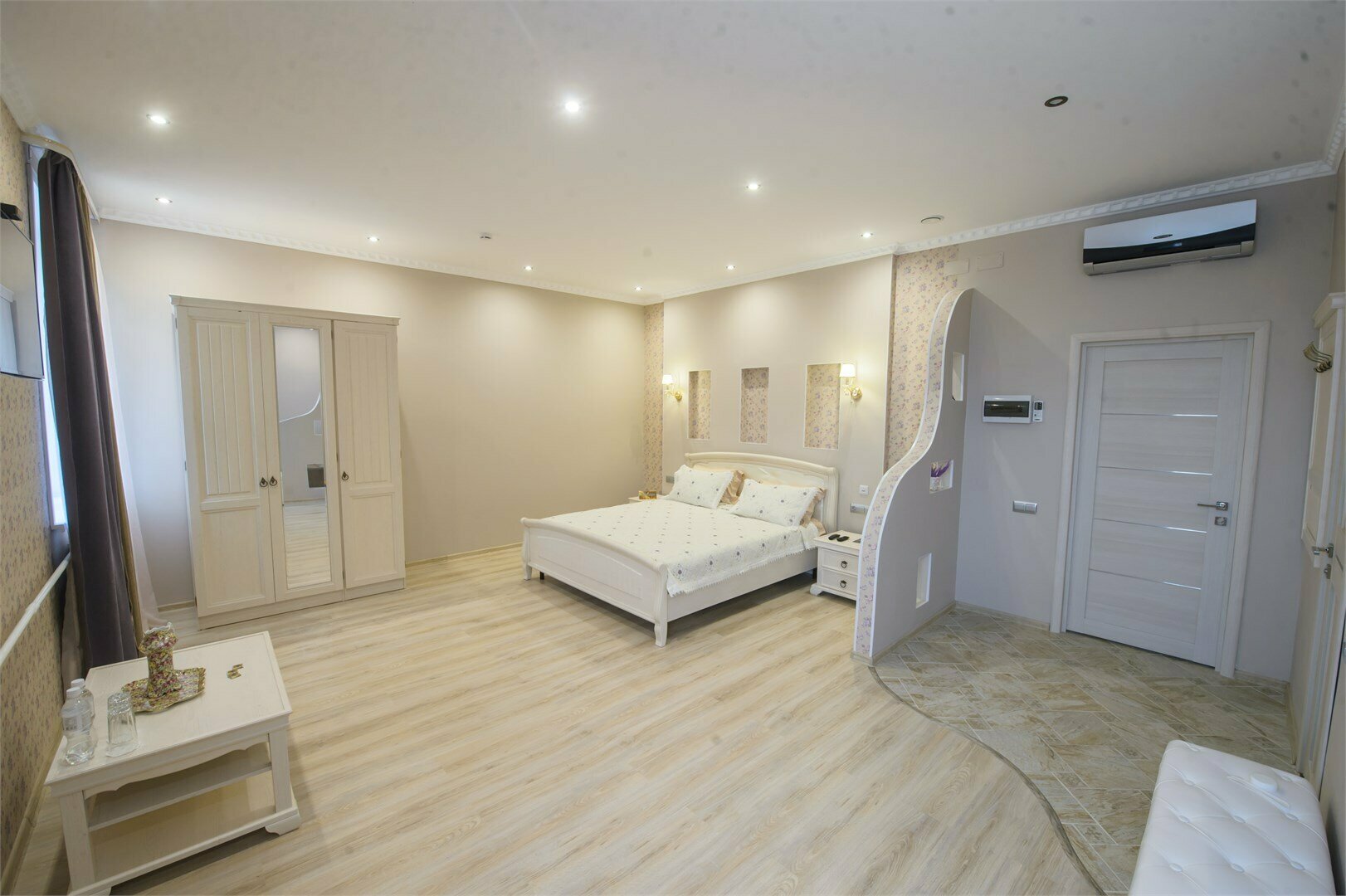 Джуниор сюит "Прованс"