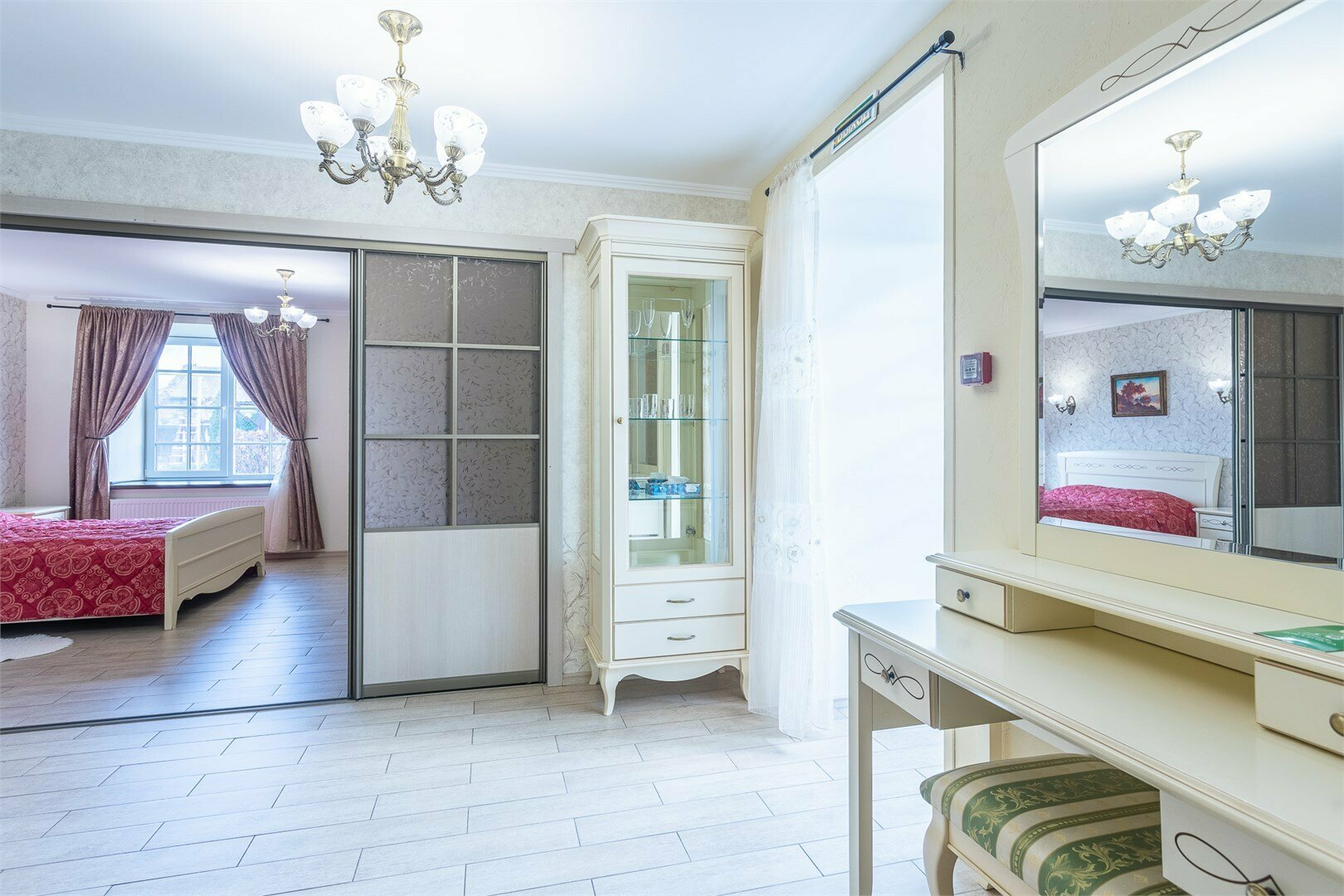 Люкс с балконом