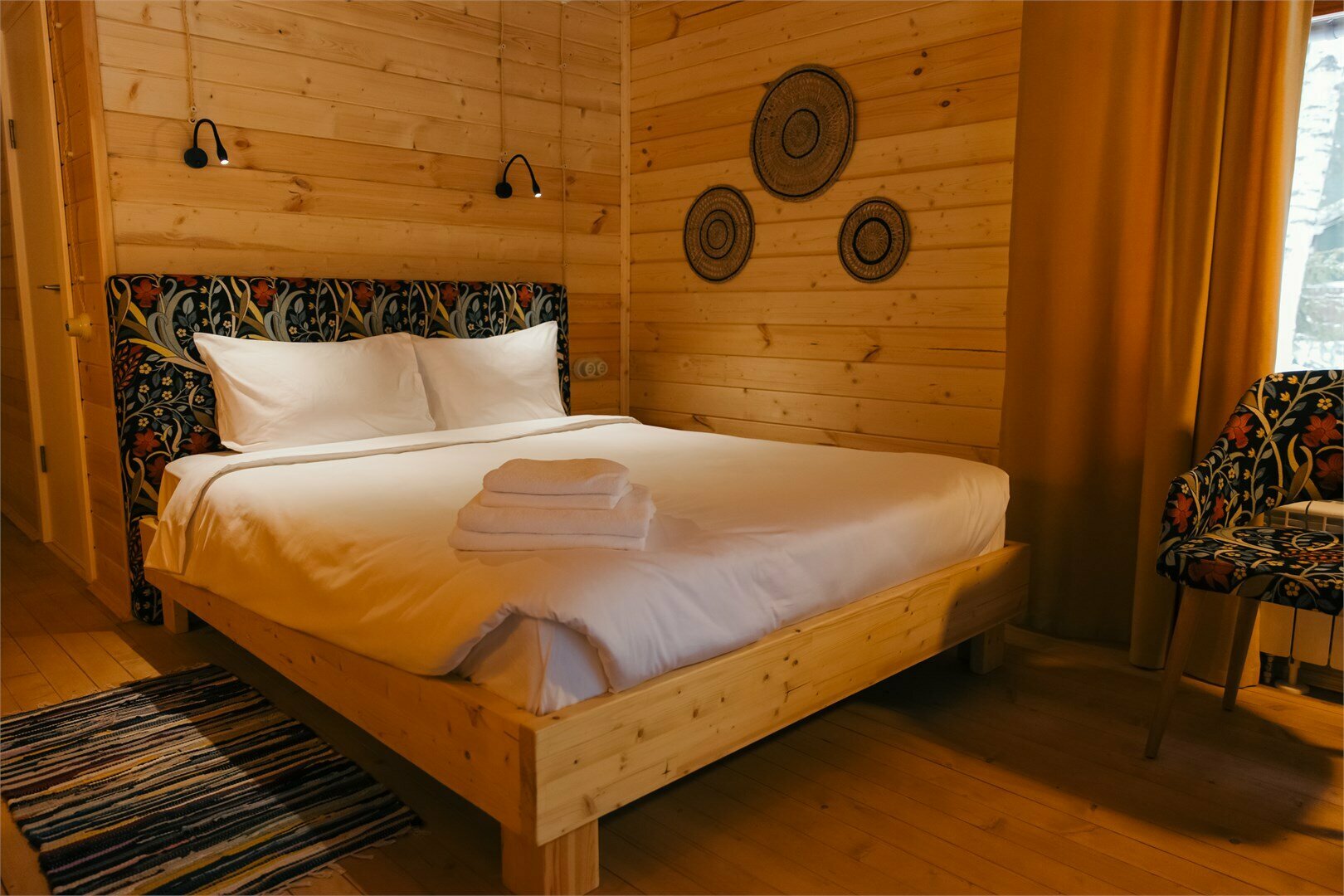 Номер Нарцисс в Доме цветов