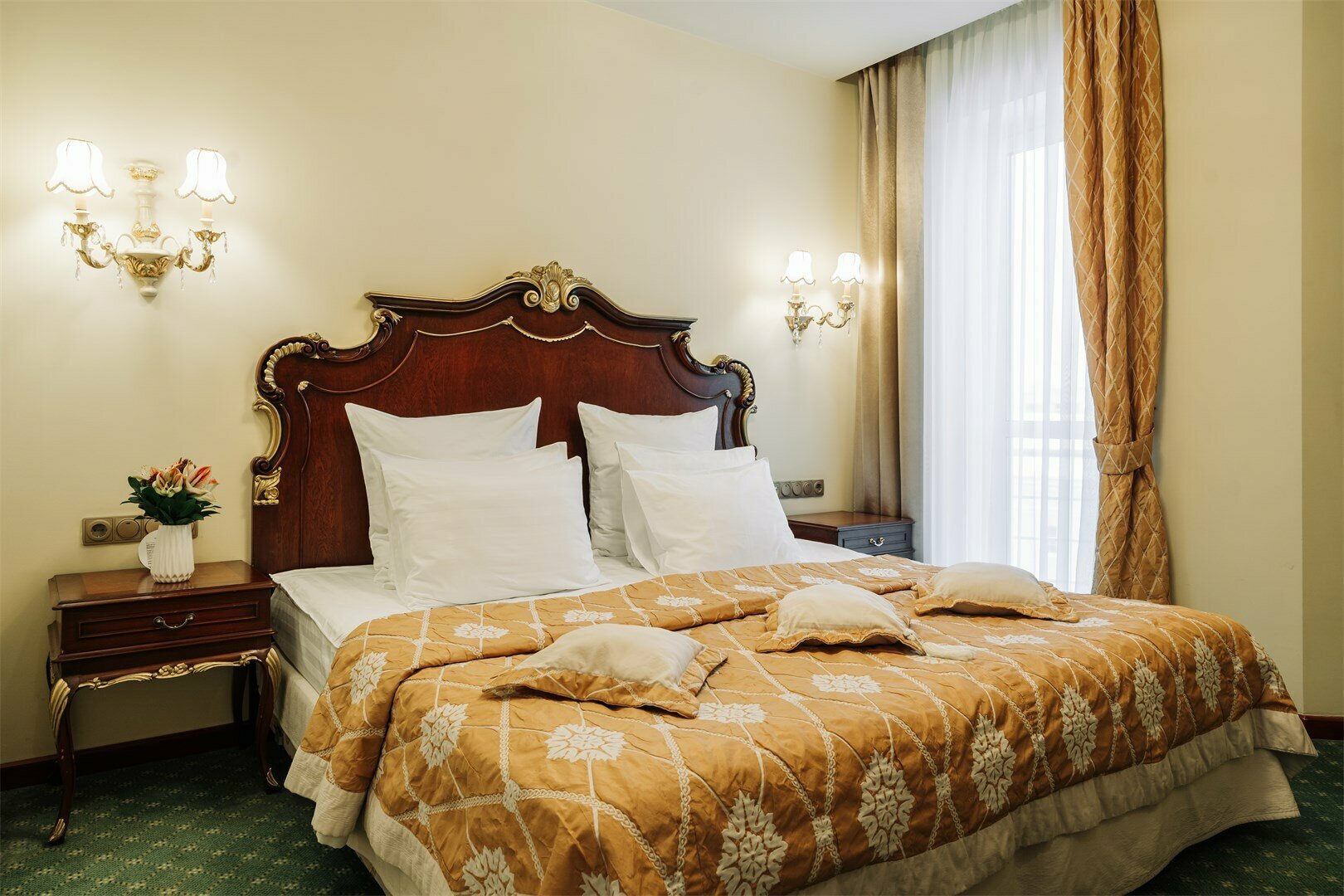 Апартаменты