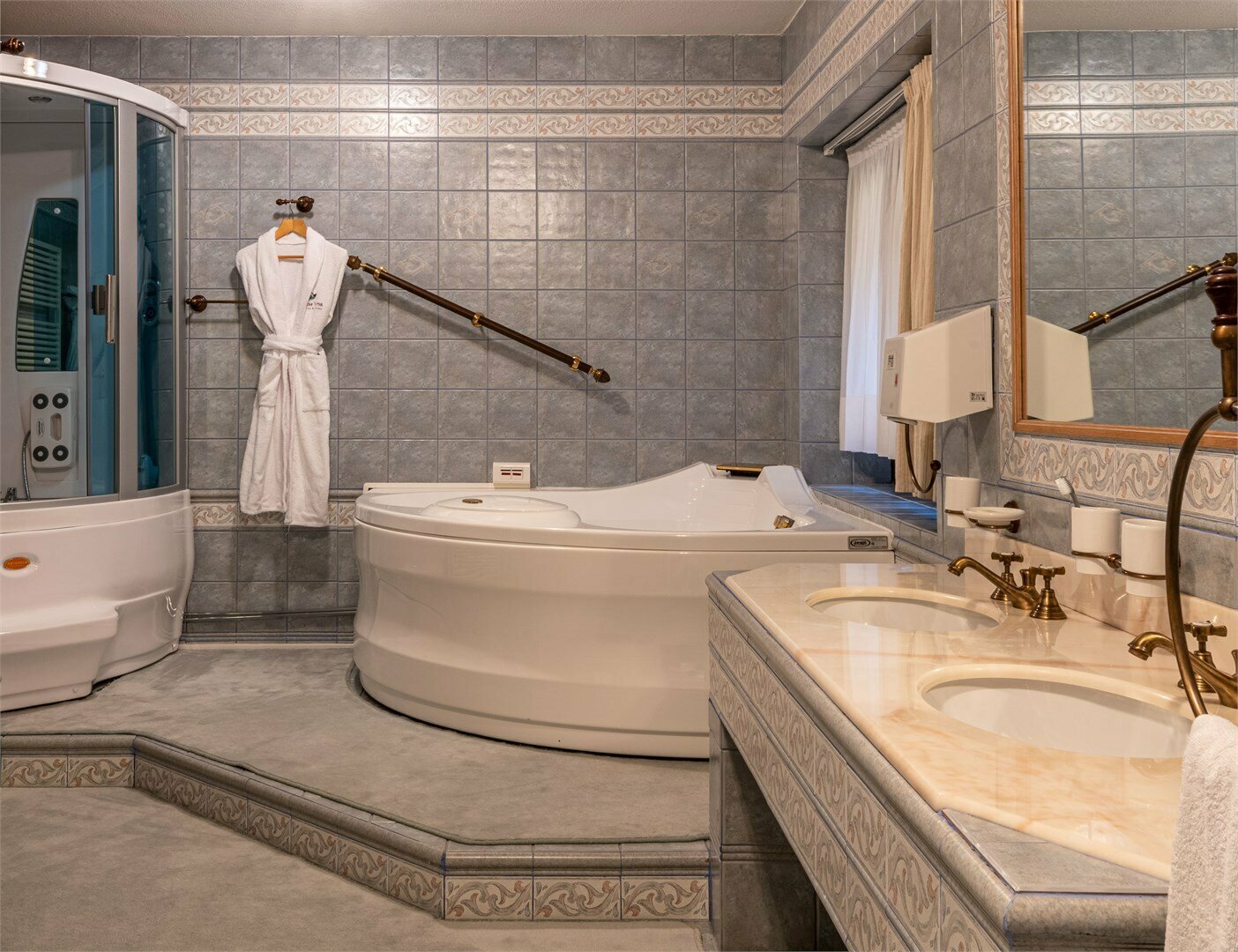 Главный дом