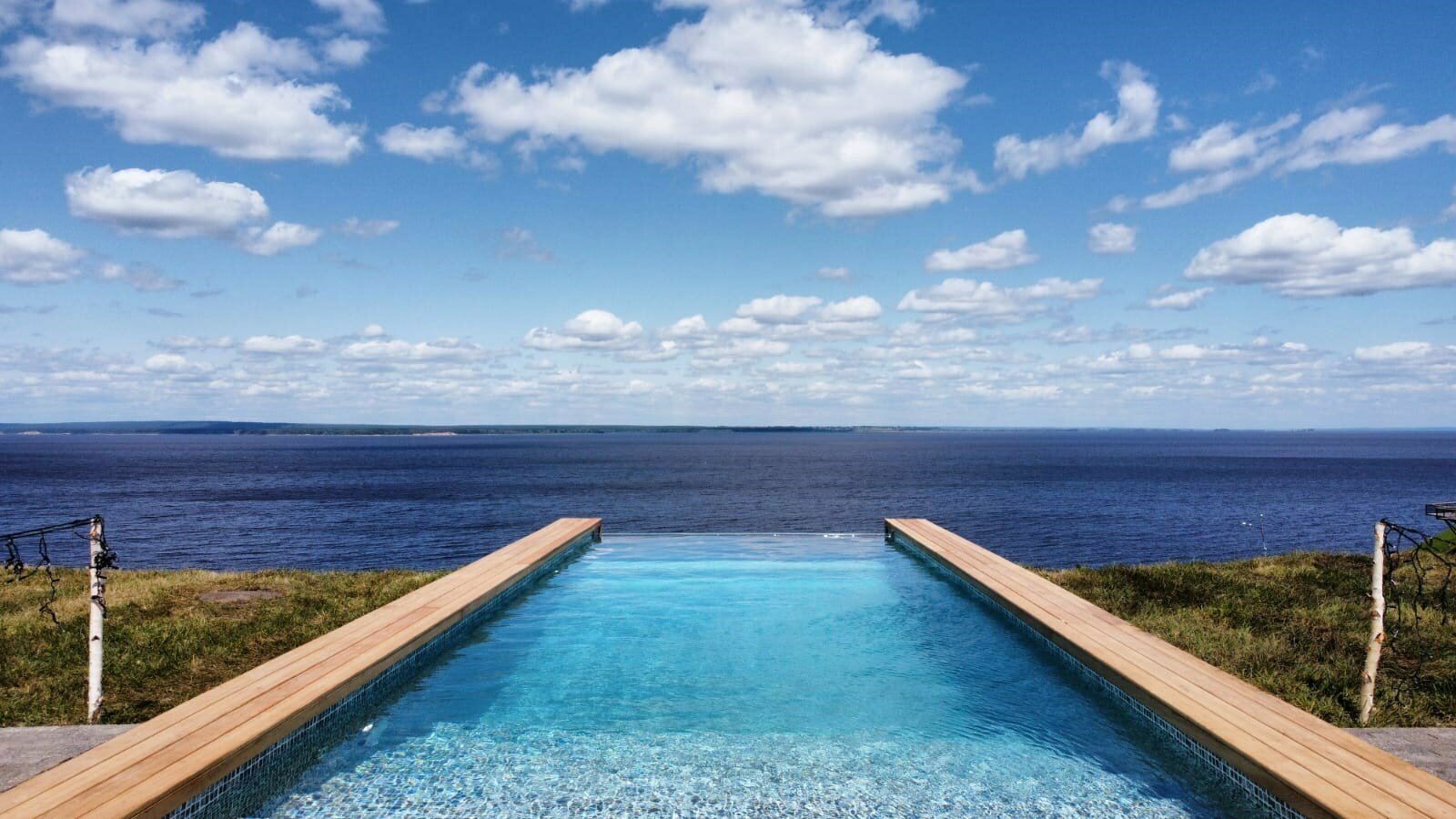 Вилла "Слияние" (2 этажа, отдельный бассейн-водопад для всех вилл)