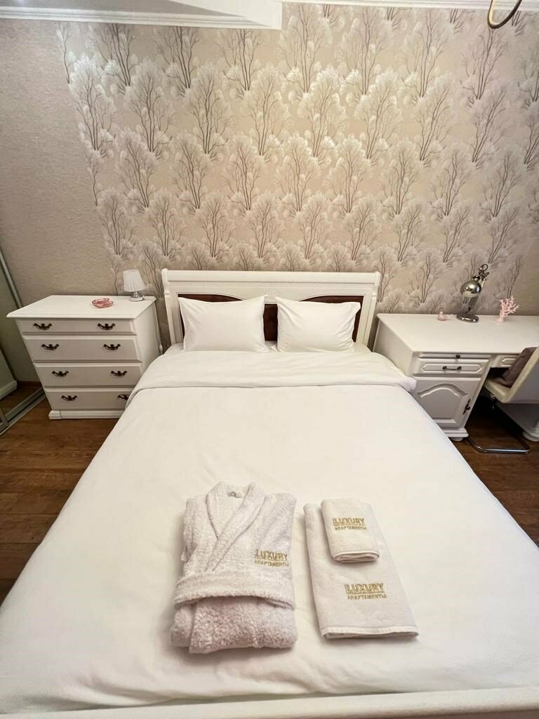 квартира 3х комнатная Мухачева 133/1