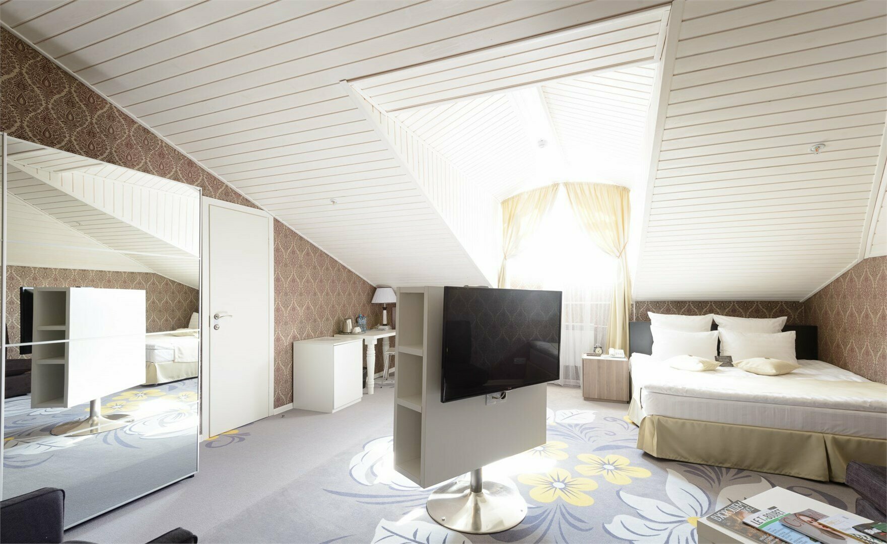 Семейный номер с ванной комнатой