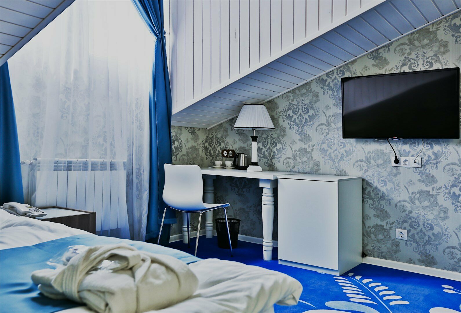 Семейный номер с ванной комнатой