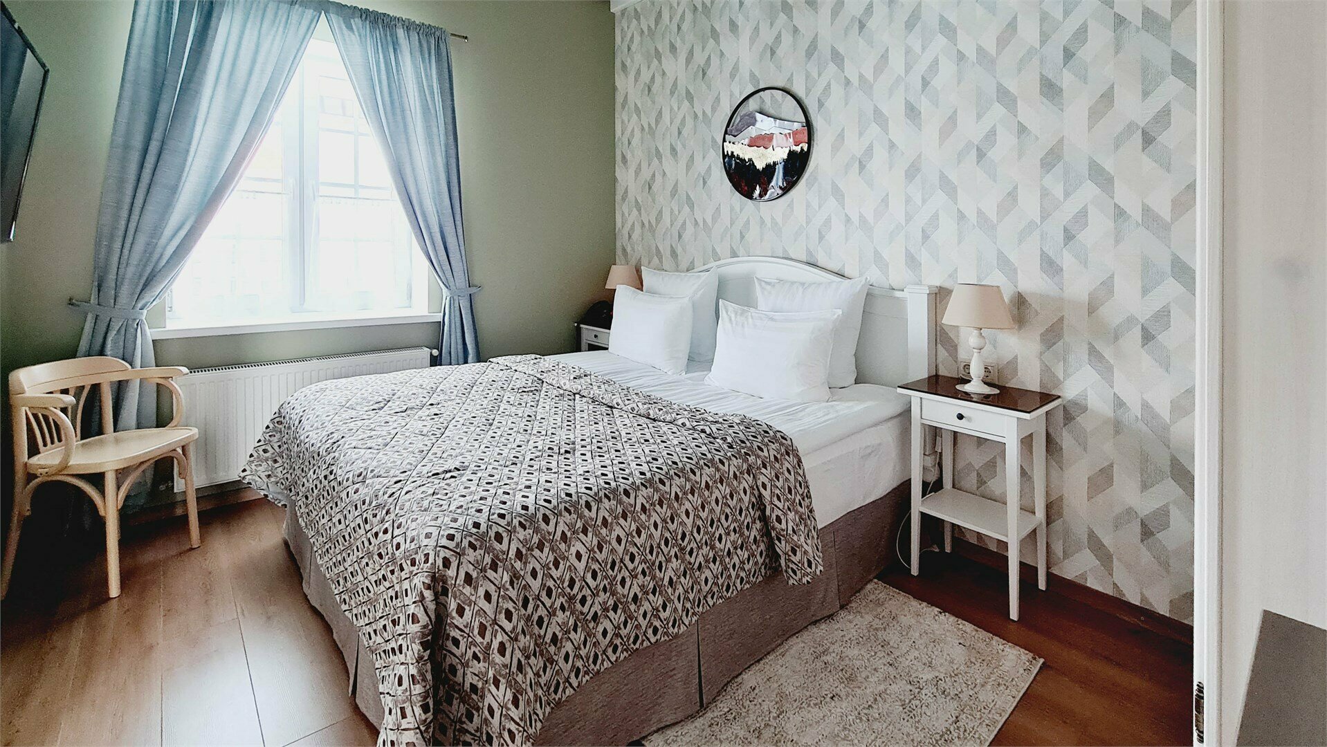 Дом - таунхаус с одной спальней  и гостиной