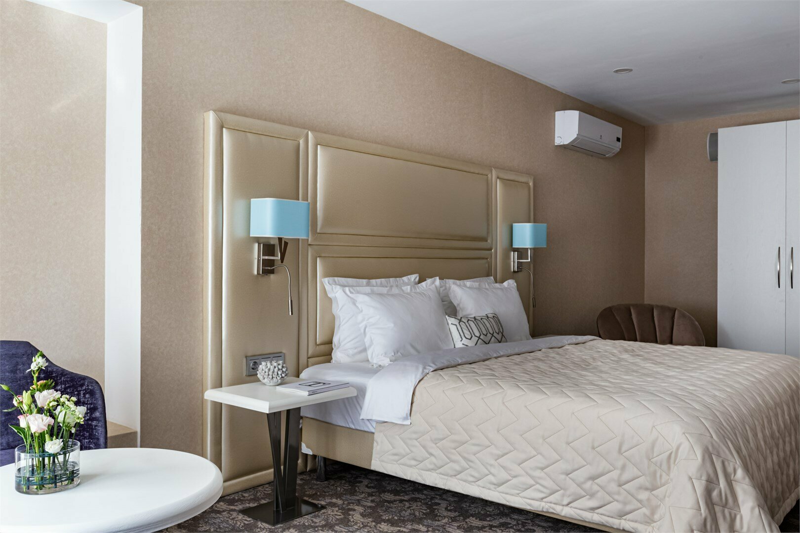 Двухкомнатный Люкс "Представительский" с видом на город