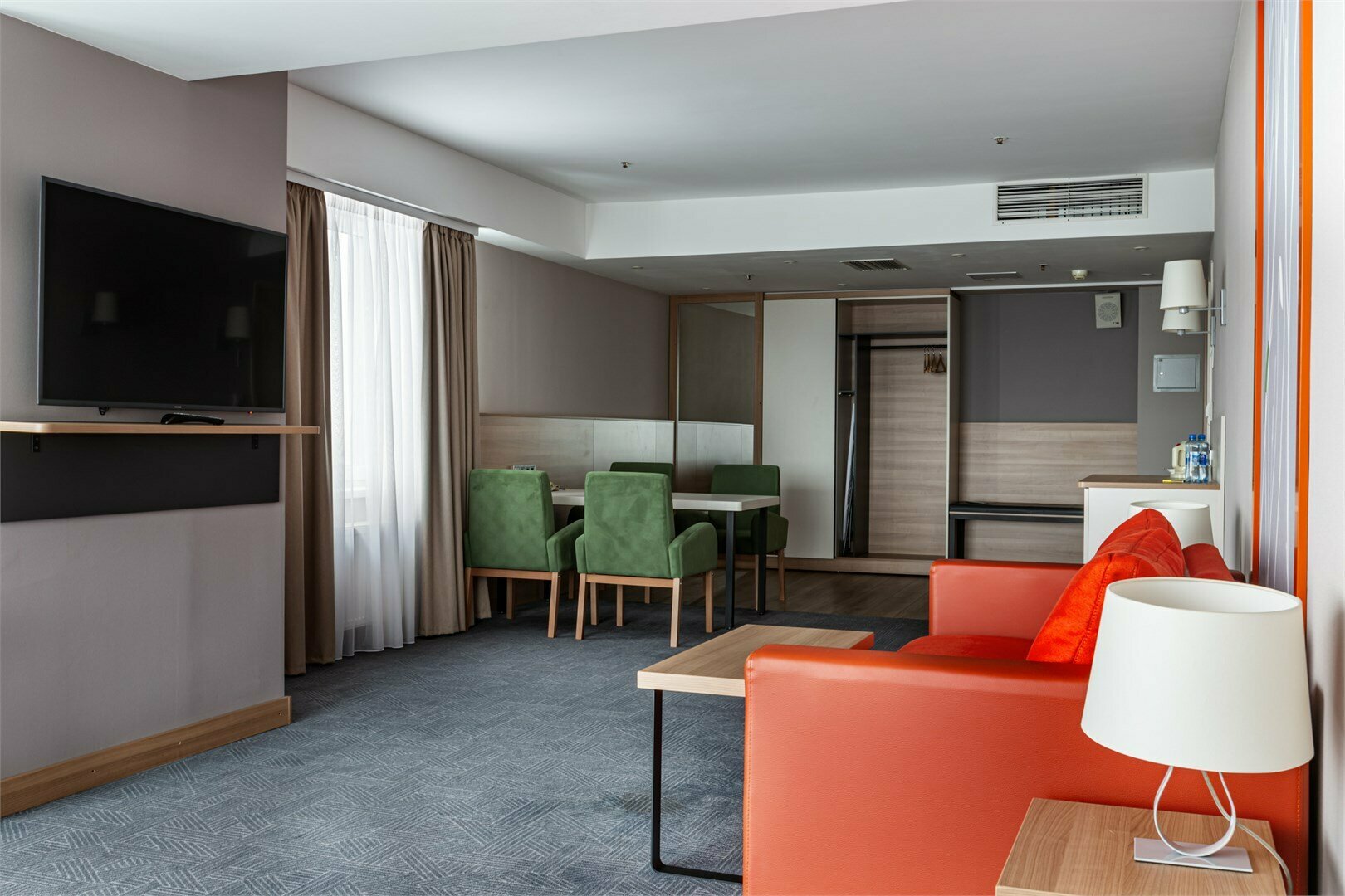 Апартаменты с двумя комнатами