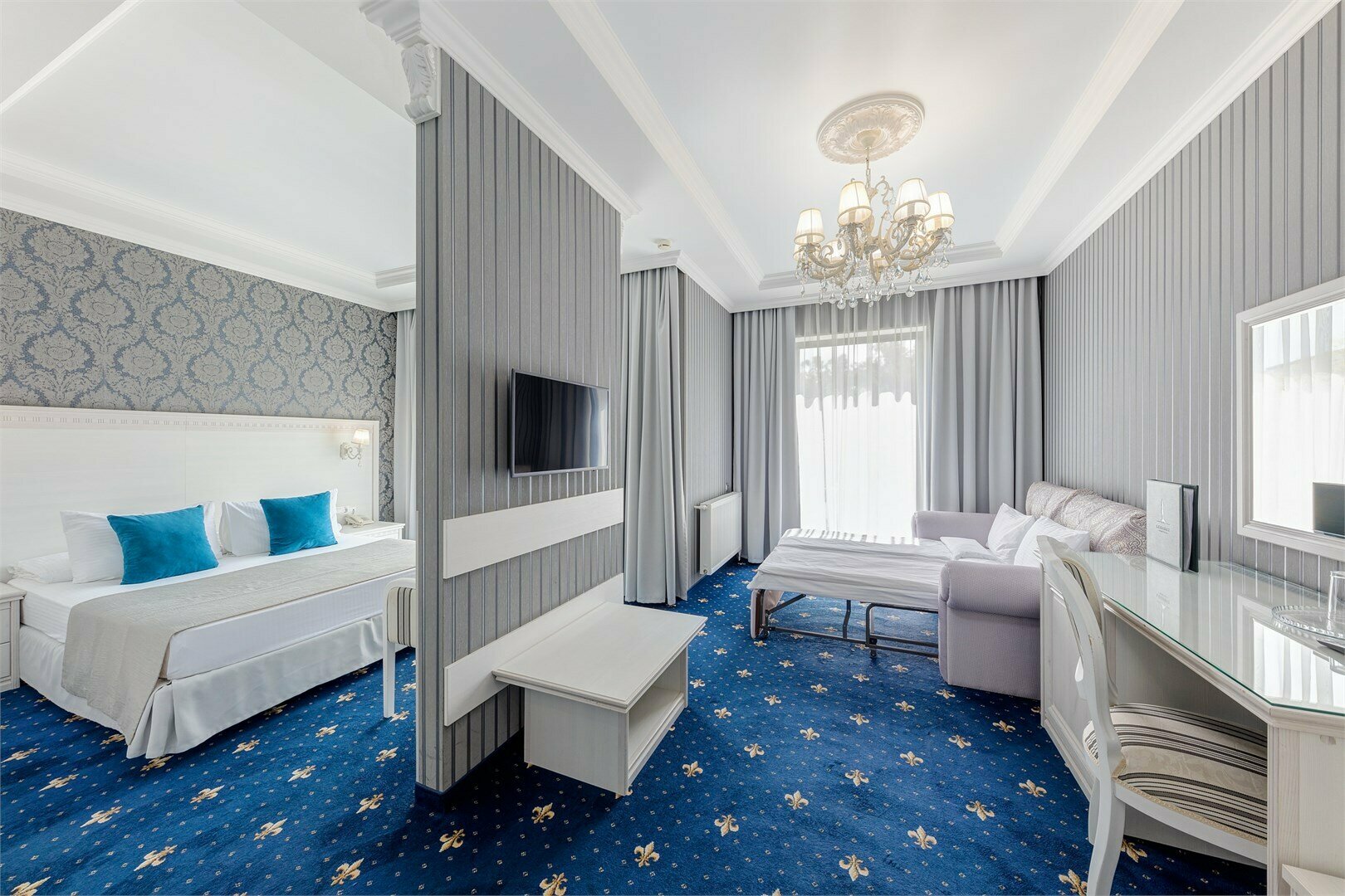 Джуниор сюит с балконом