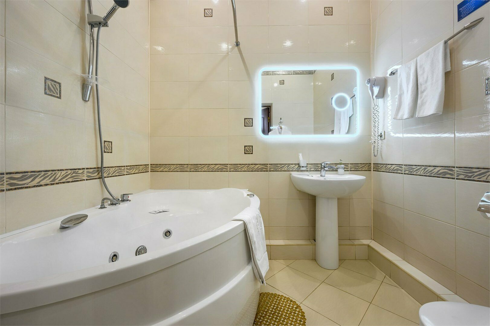 Четырехместный номер