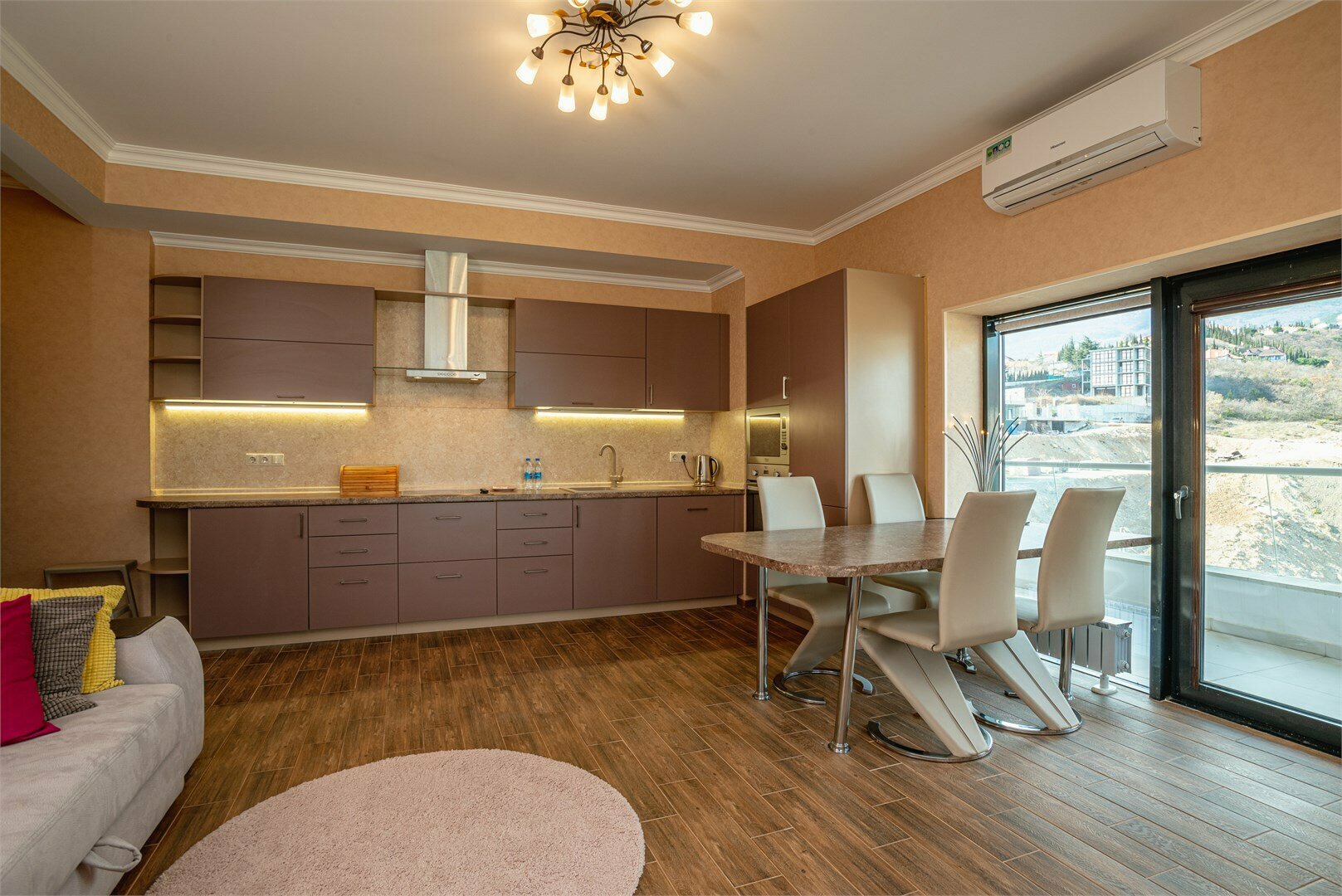 Улучшенные апартаменты