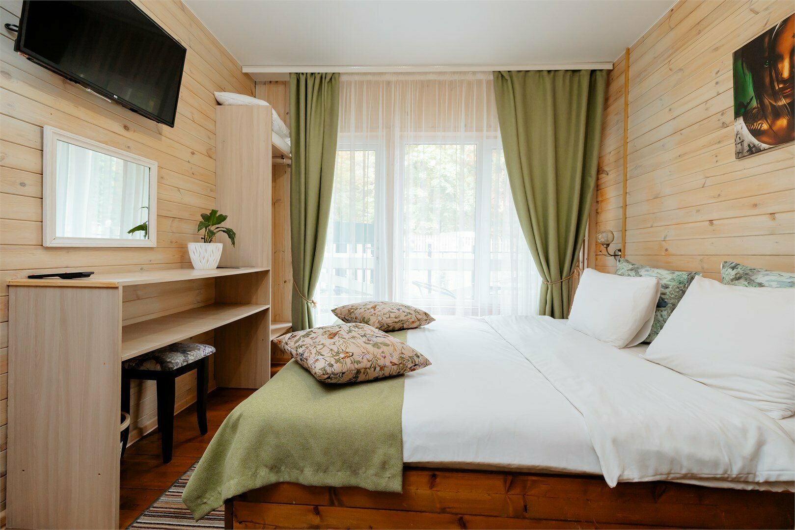 Семейный номер с балконом