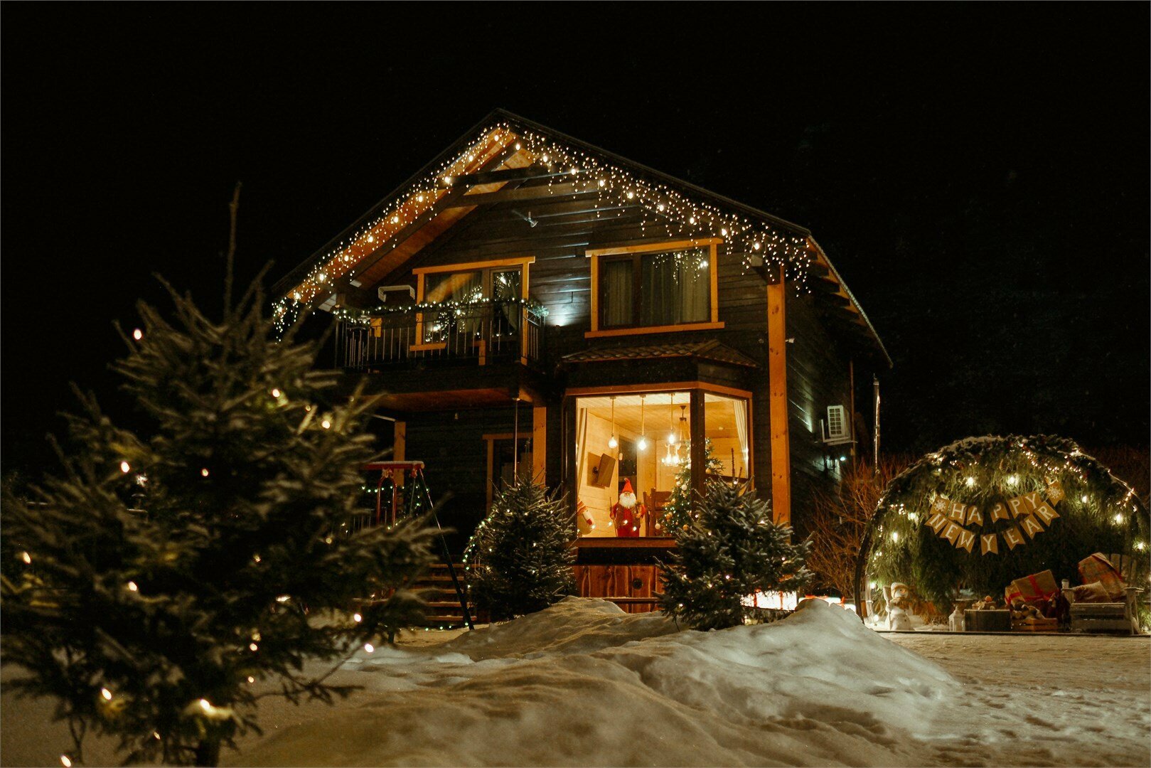 Двухэтажный коттедж