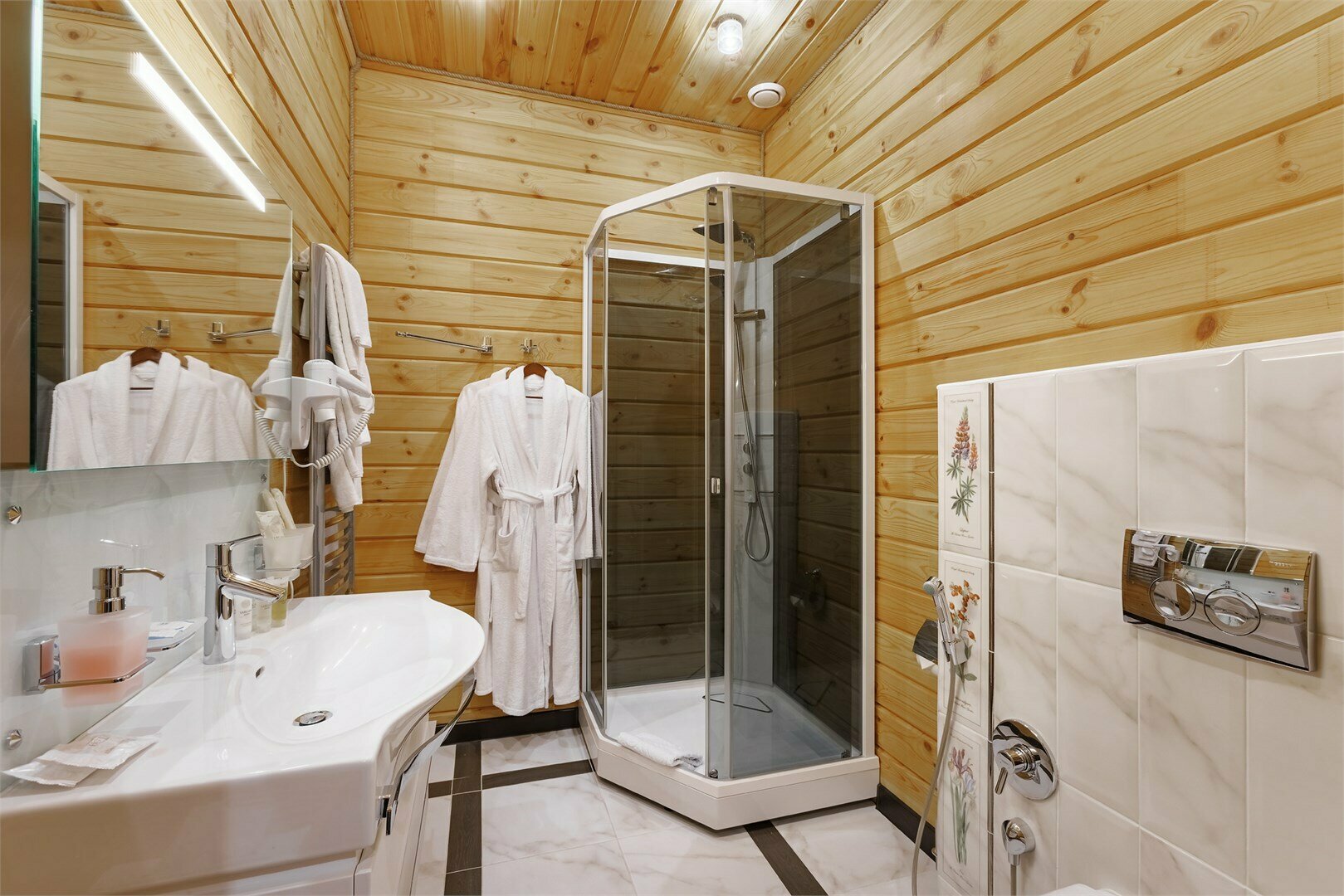 Коттедж №8 "Кольчугинский"