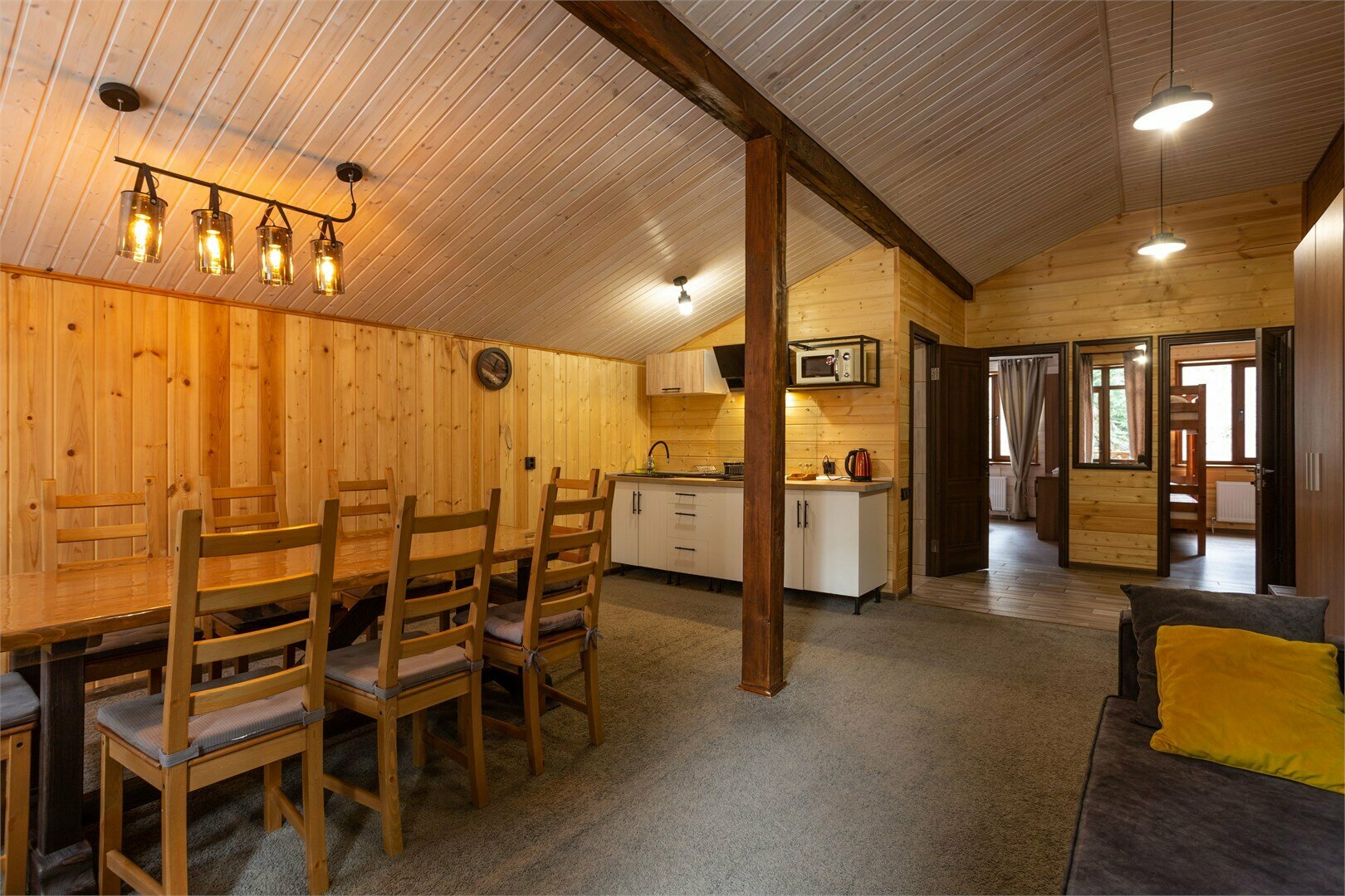 Апартаменты с балконом