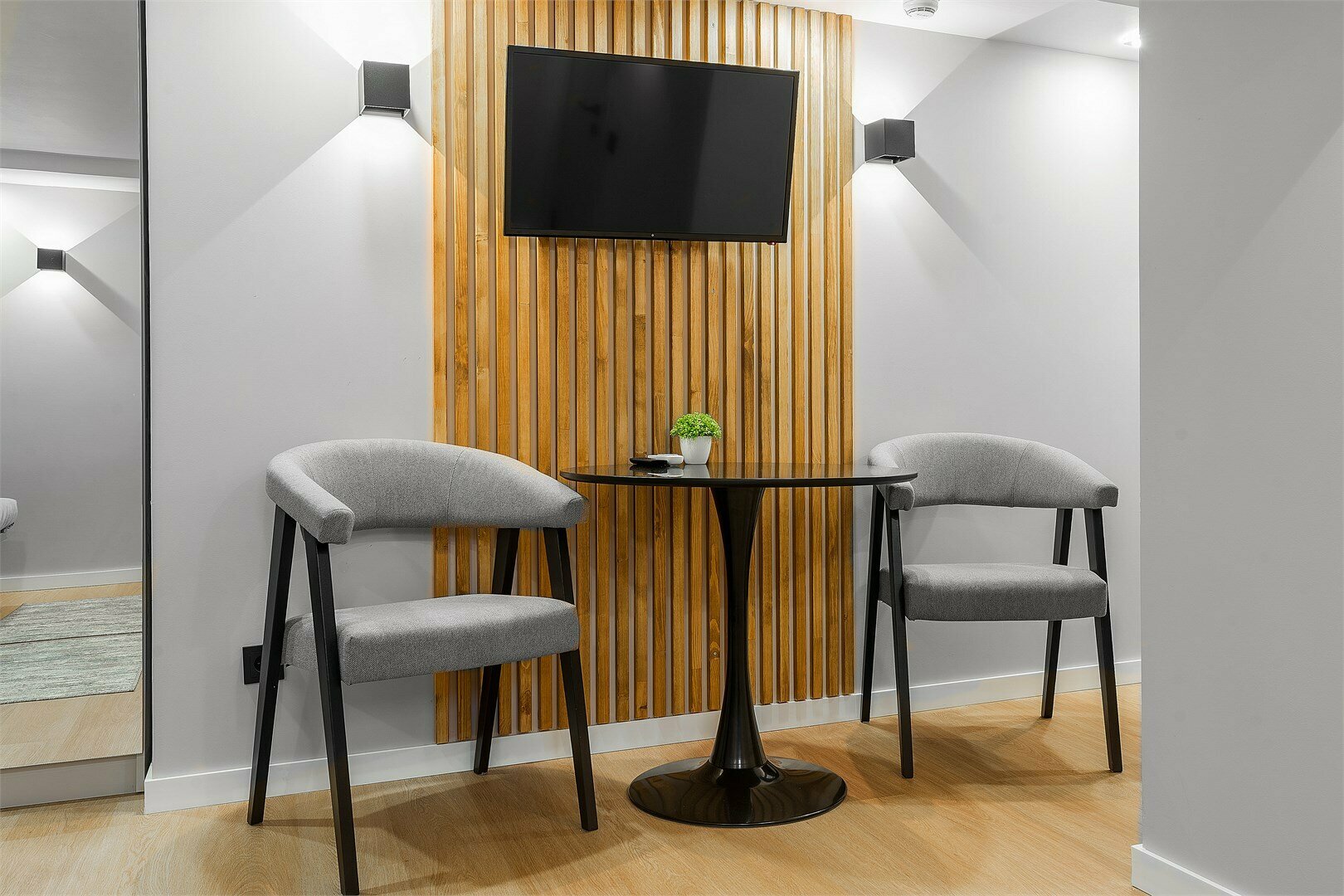 Апартамент "мансардный улучшенный"