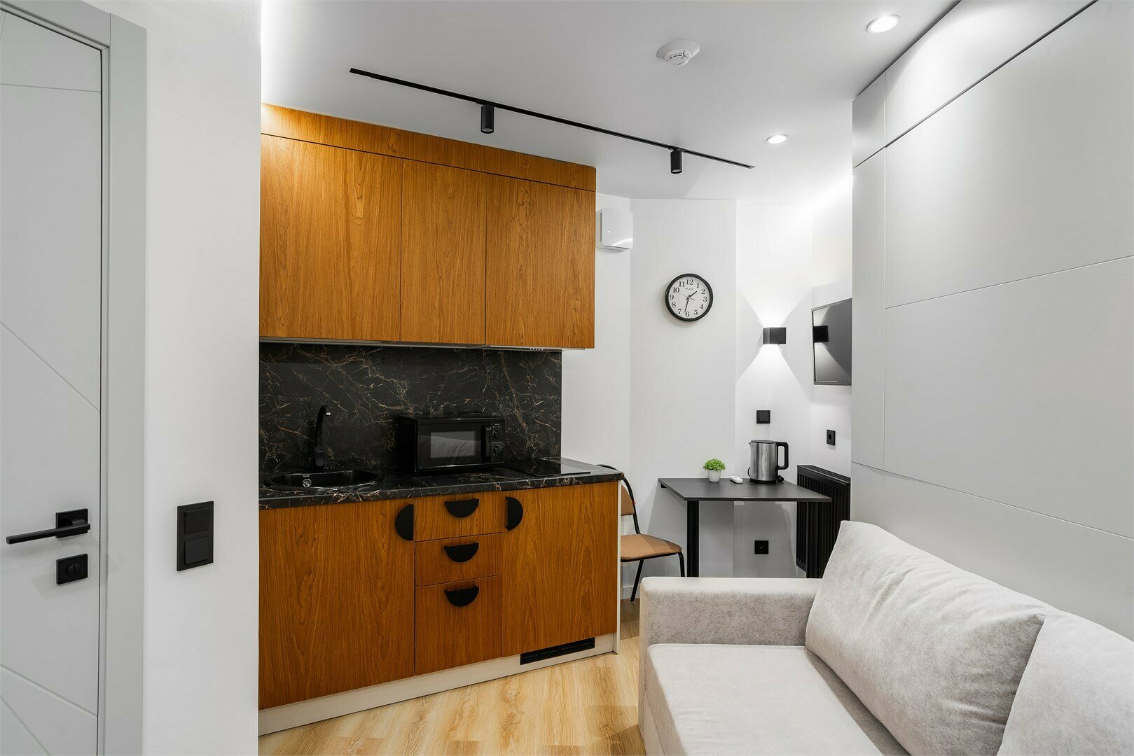 Апартамент Выгодный (без окна)