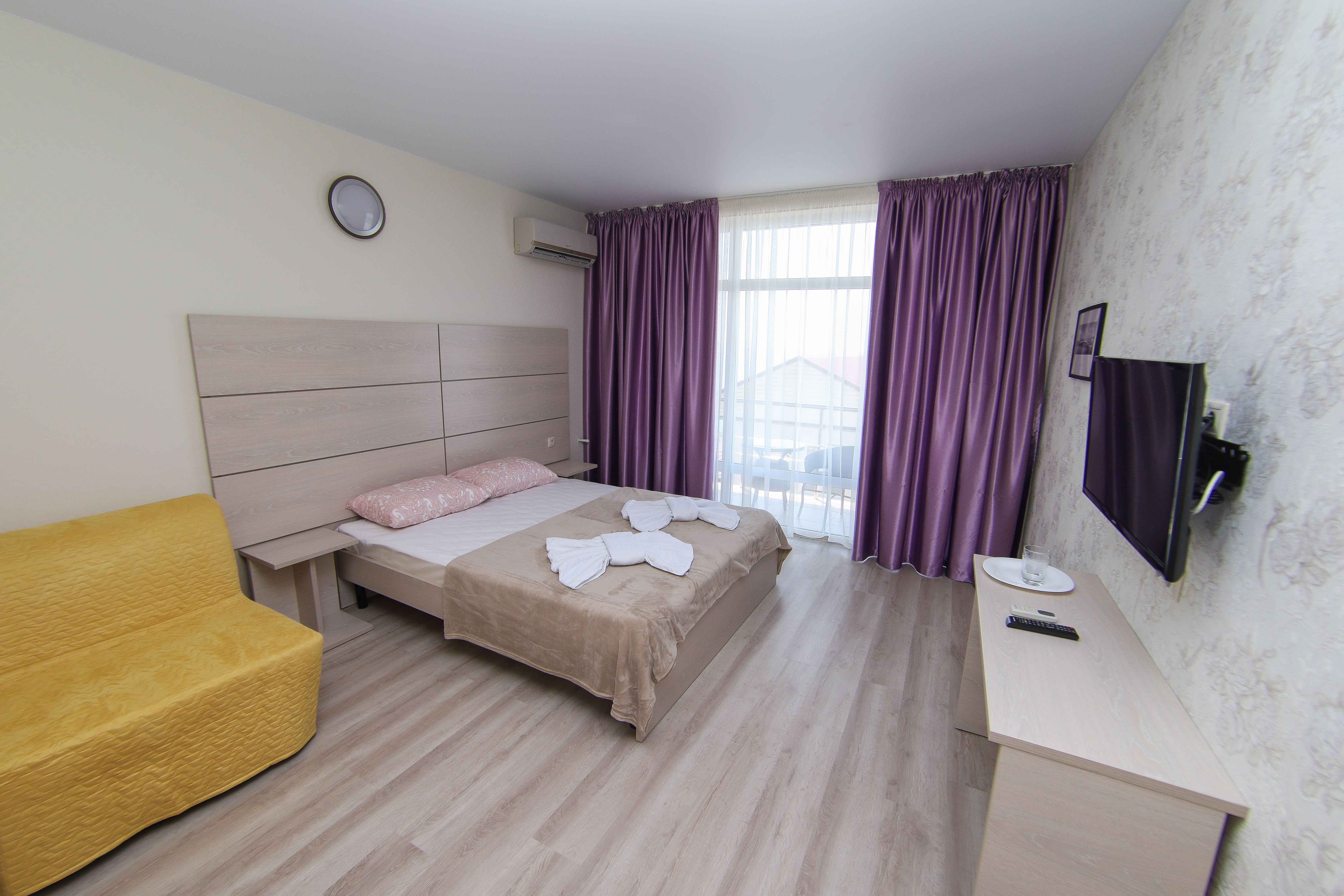 Трехместный номер Делюкс с видом на море