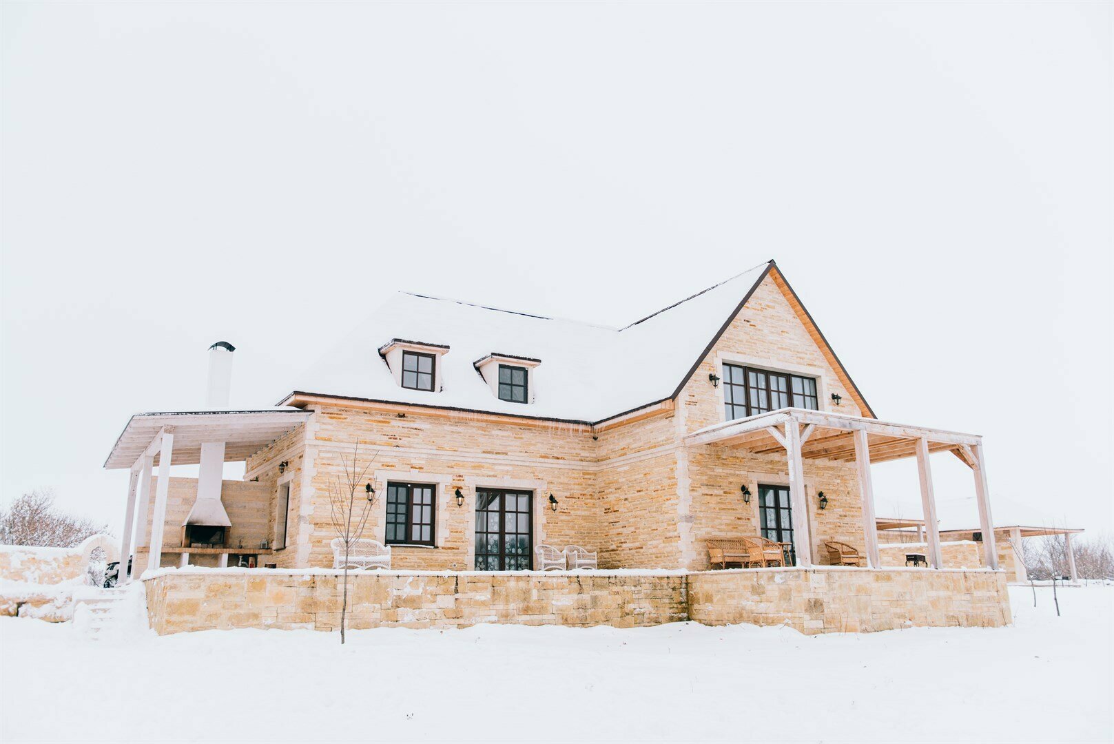 Двухкомнатный сюит "Земляника" в гостевых домах Мальвы